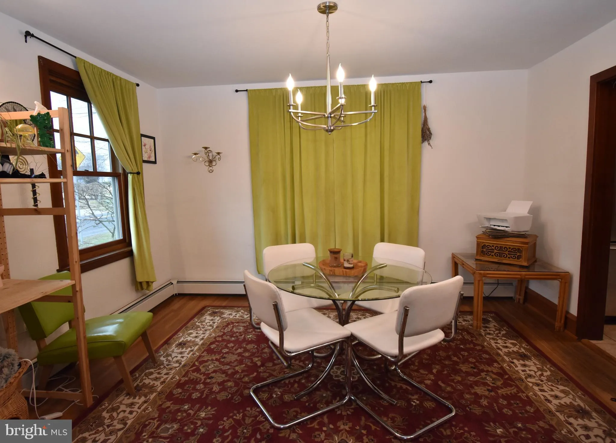 Lititz, Pennsylvania 17543, United States, 3 Bedrooms Bedrooms, ,1 BathroomBathrooms,Residential,Pending,89425