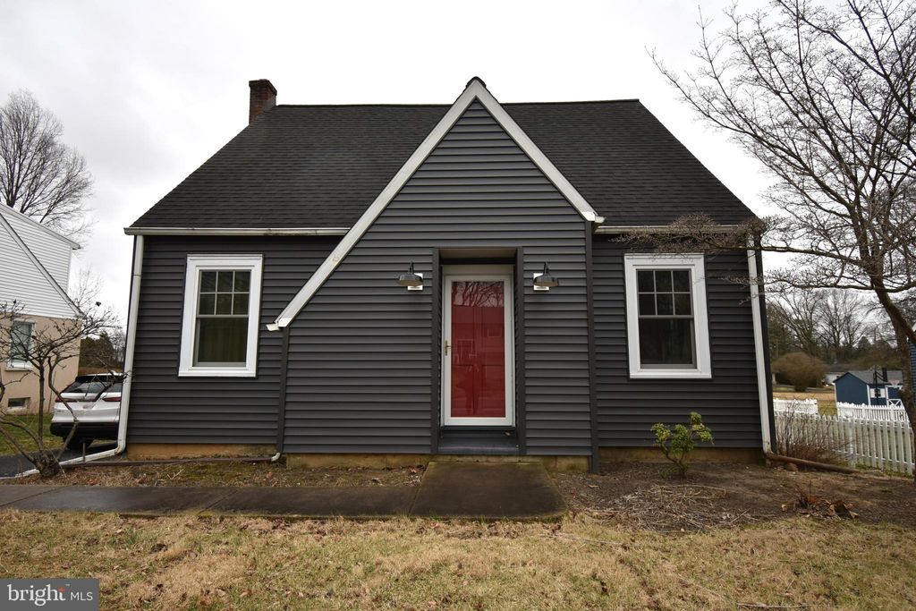 Photo of 62 W Oregon Road, LITITZ, PA 17543 (MLS # PALA2065834)