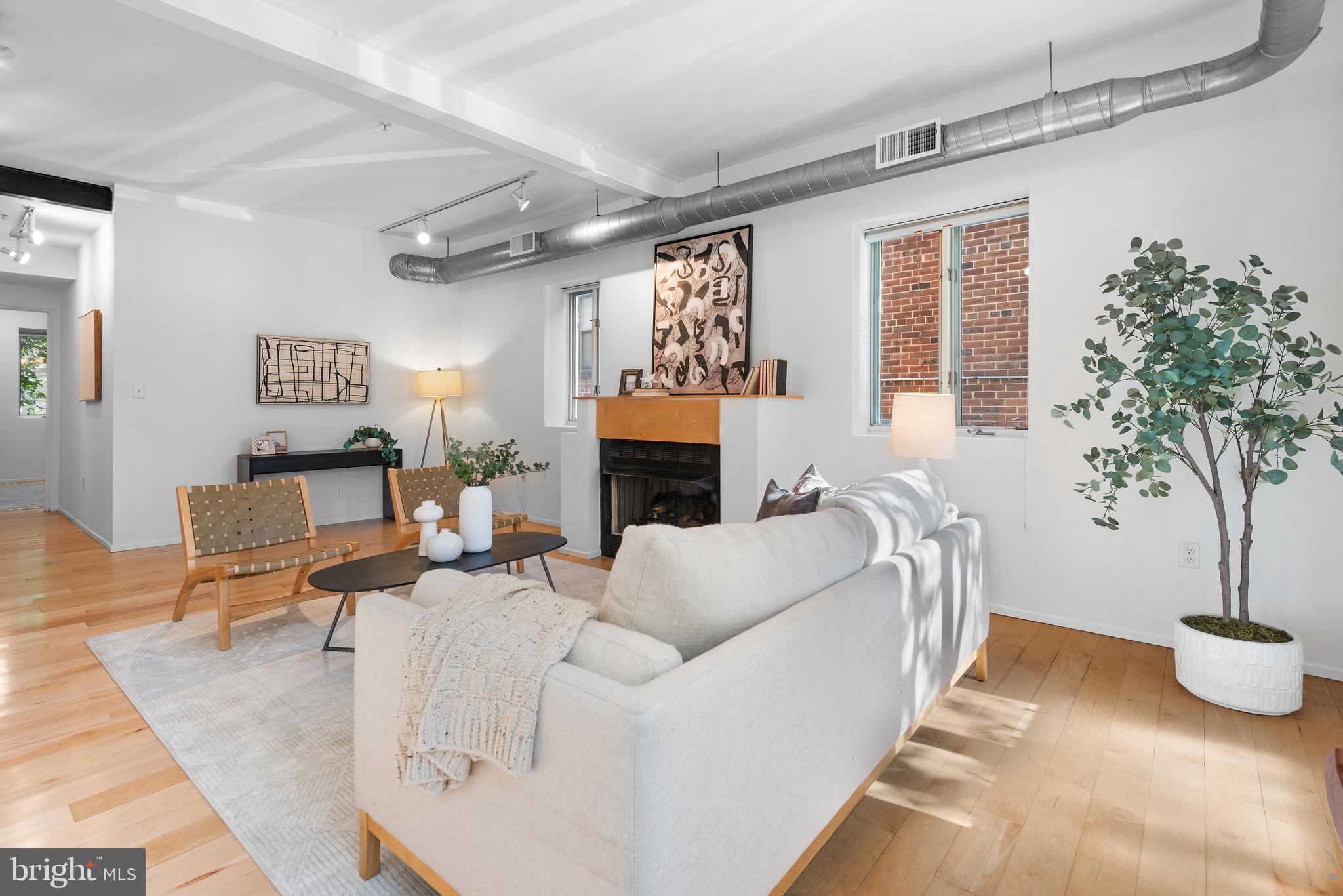 2307 15TH STREET NW 1