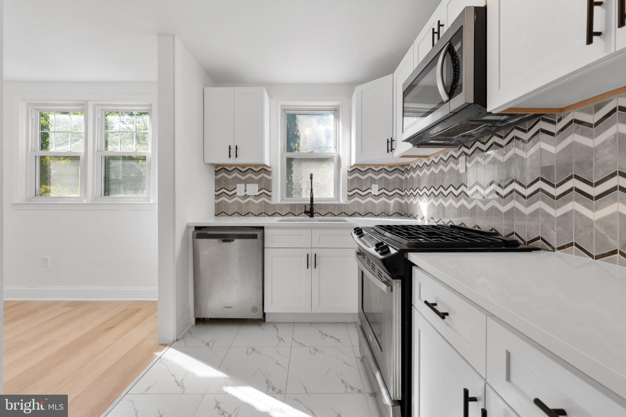 COLLINGDALE - Residential