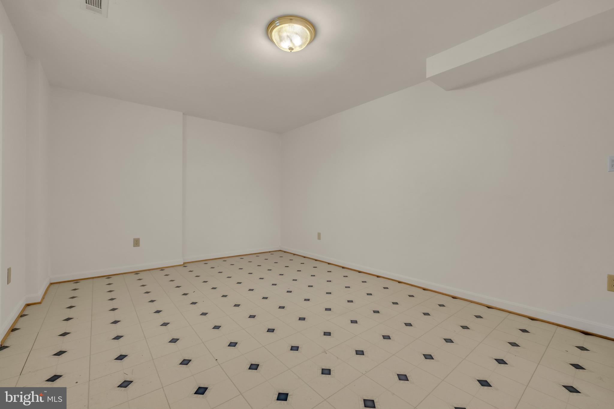 TASKERS CHANCE - Residential