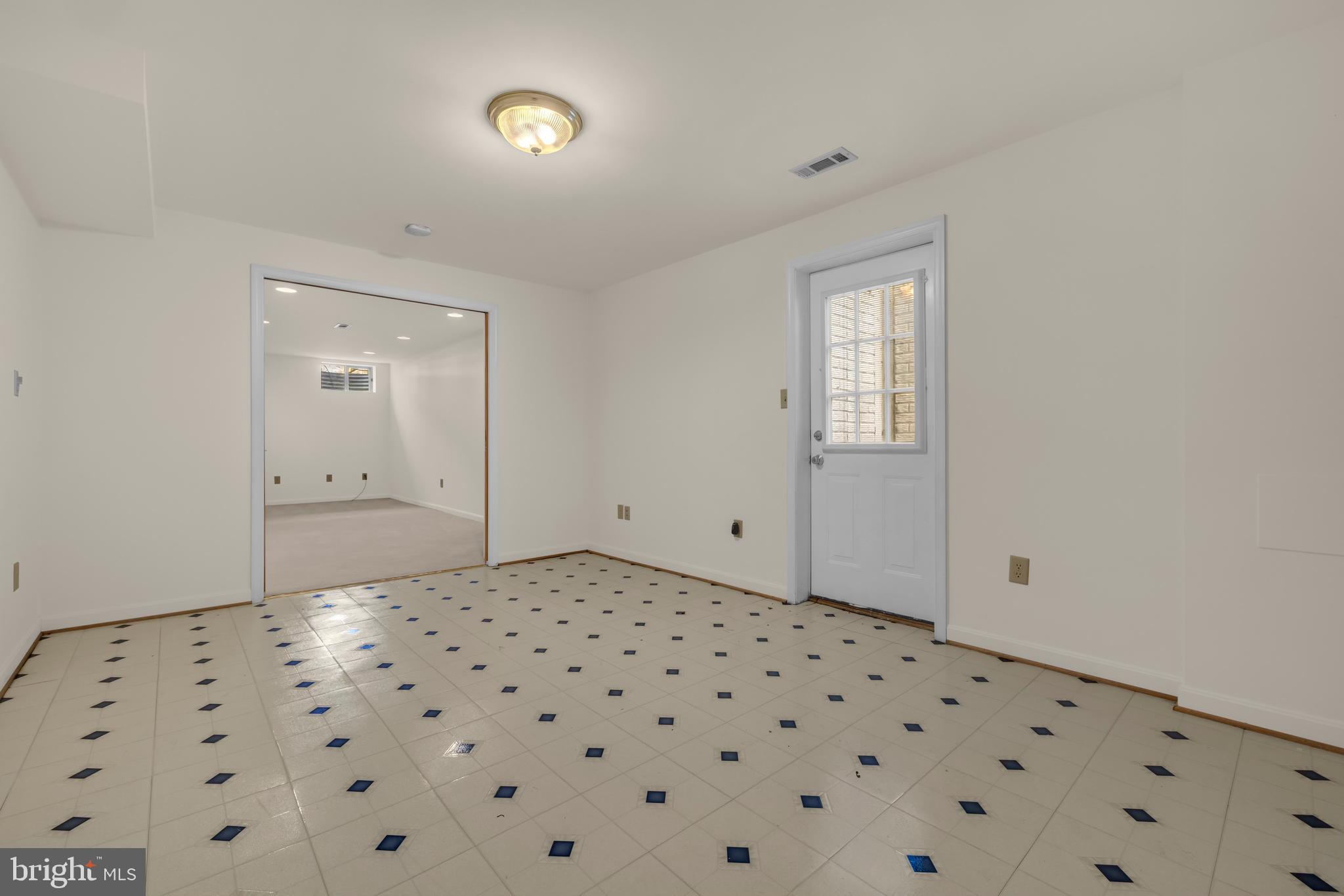 TASKERS CHANCE - Residential