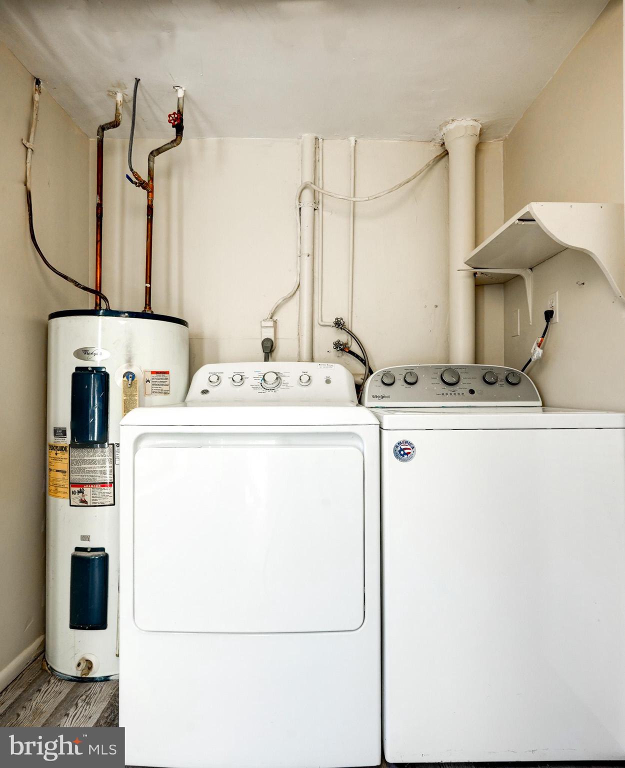 HYDE PARK - Residential