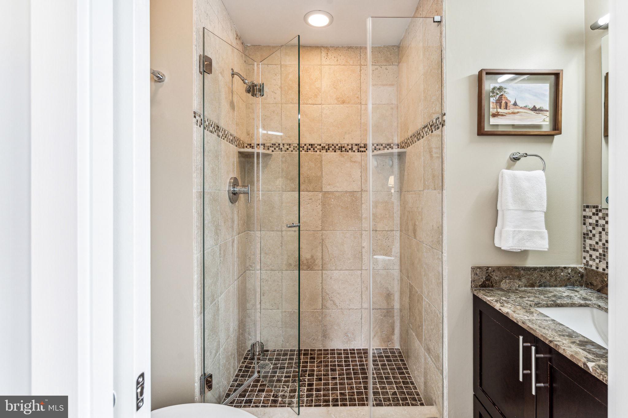 WASHINGTON SQ WEST - Residential