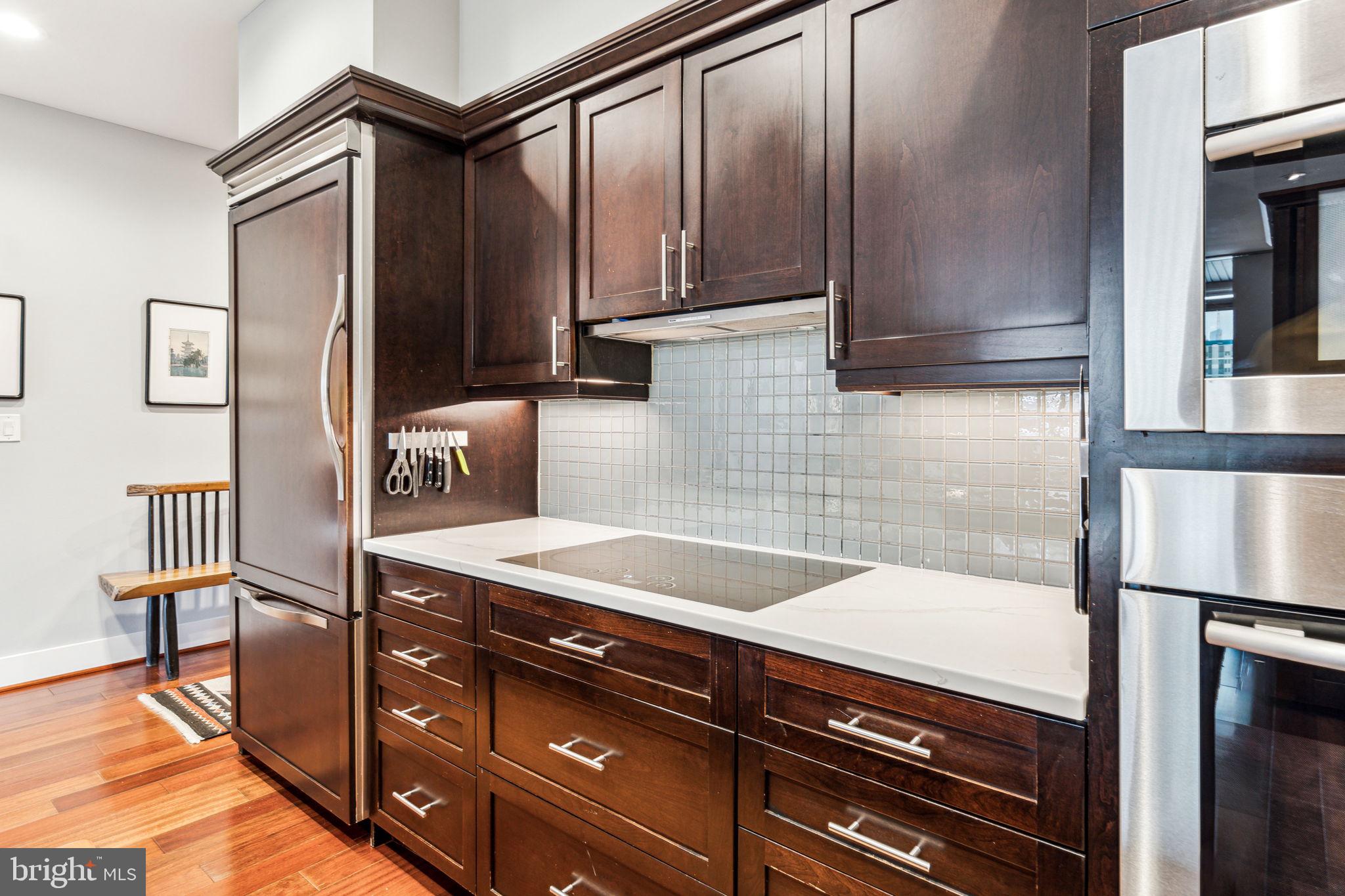 WASHINGTON SQ WEST - Residential