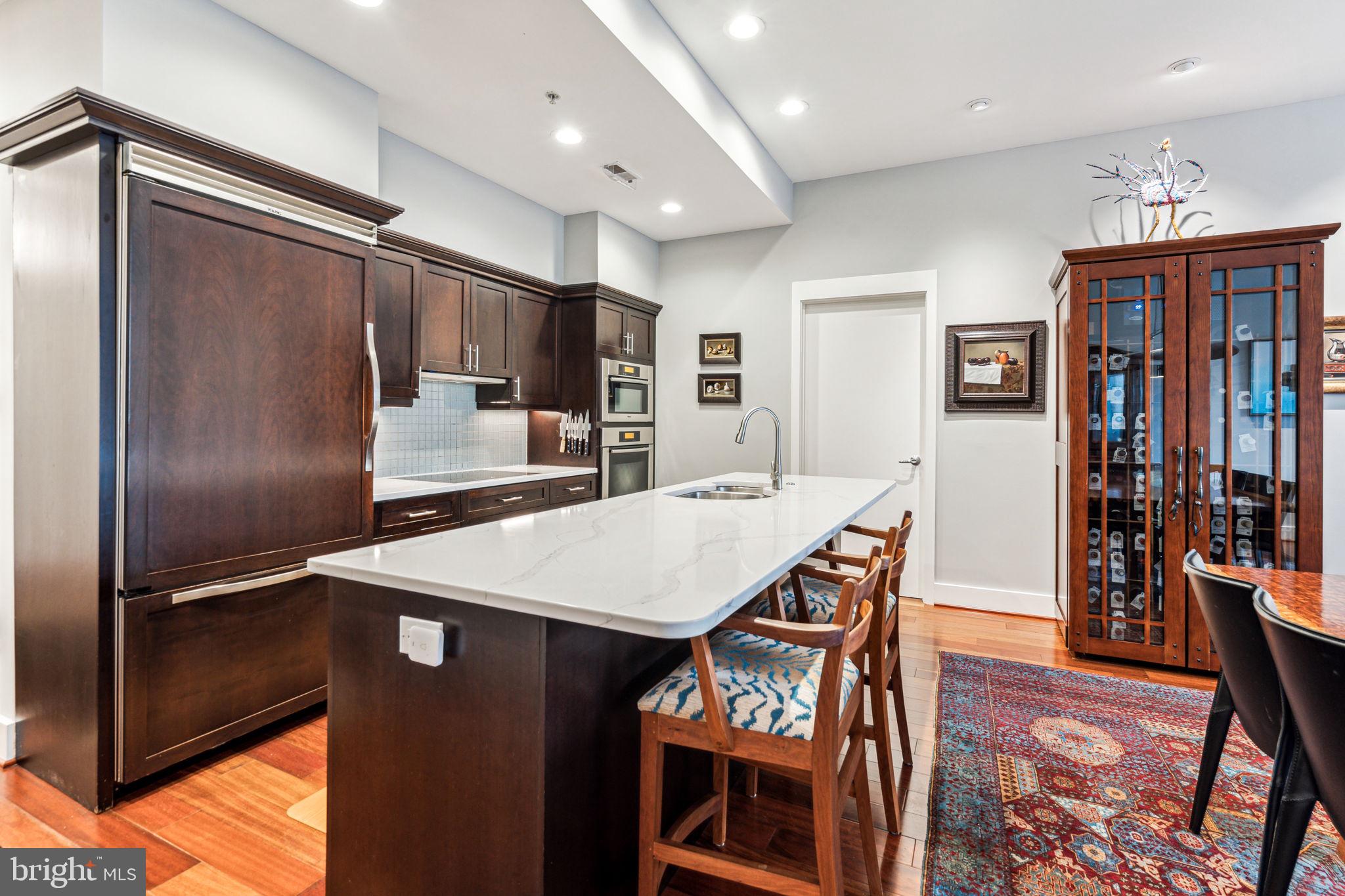 WASHINGTON SQ WEST - Residential