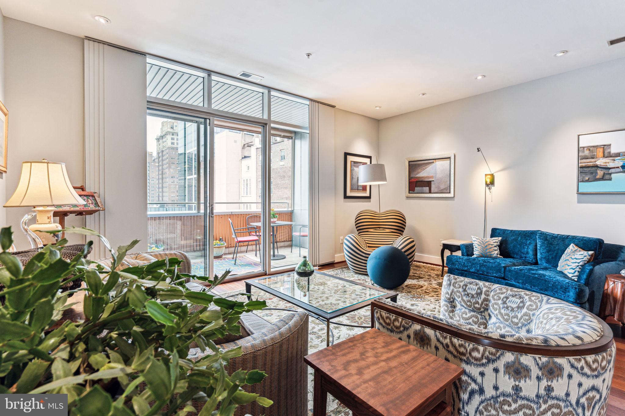 WASHINGTON SQ WEST - Residential