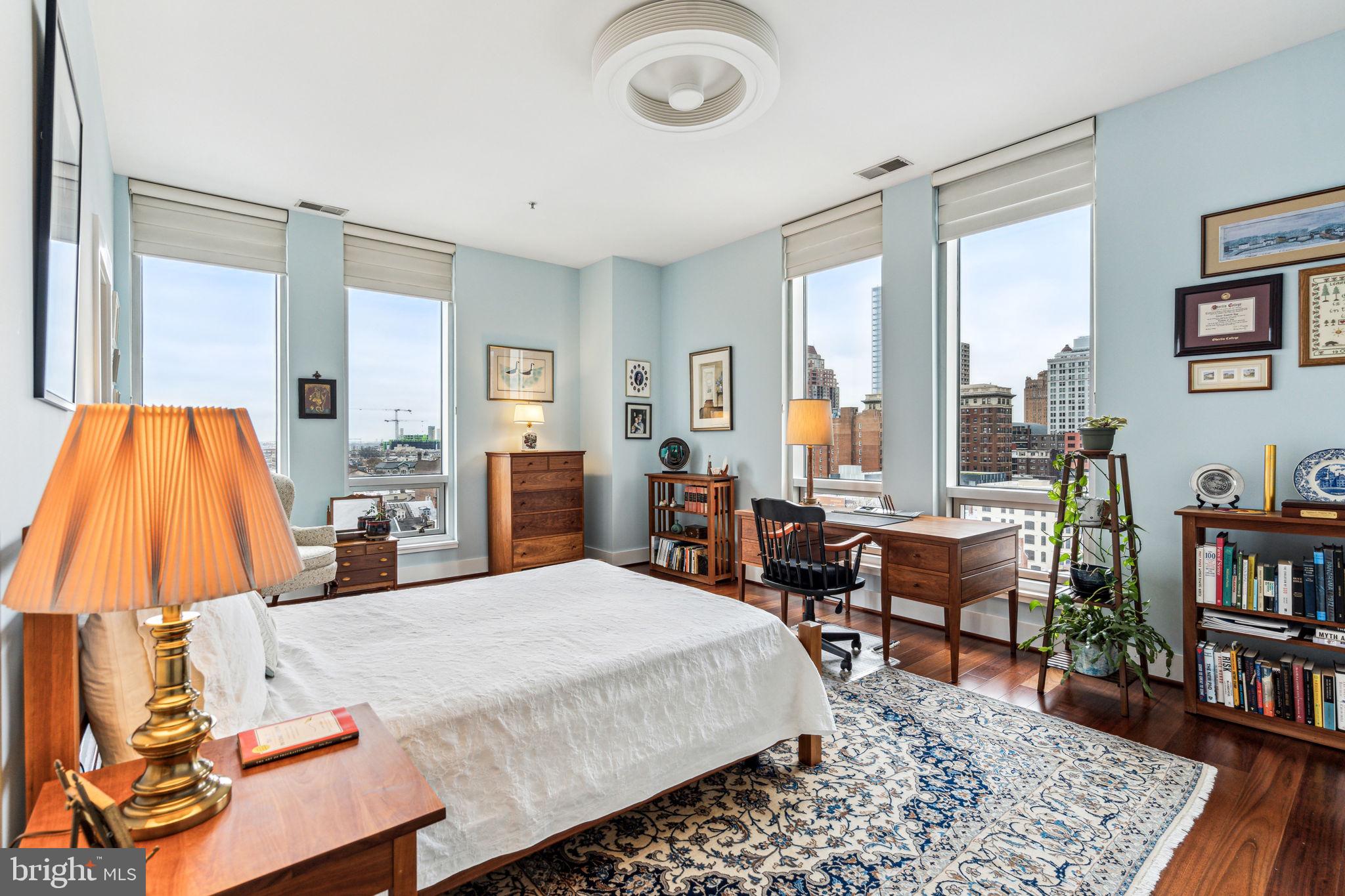 WASHINGTON SQ WEST - Residential