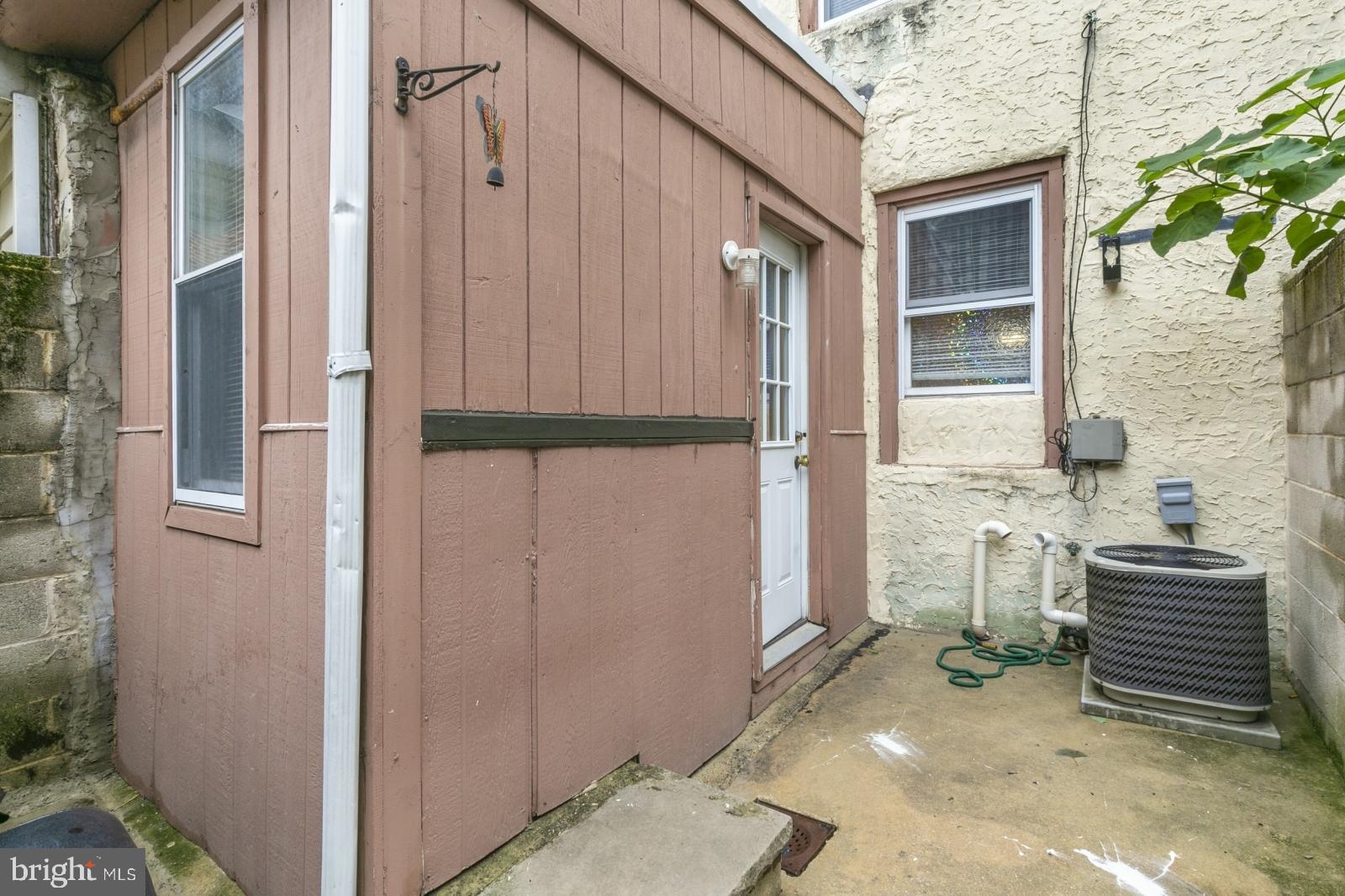 FISHTOWN - Residential Lease