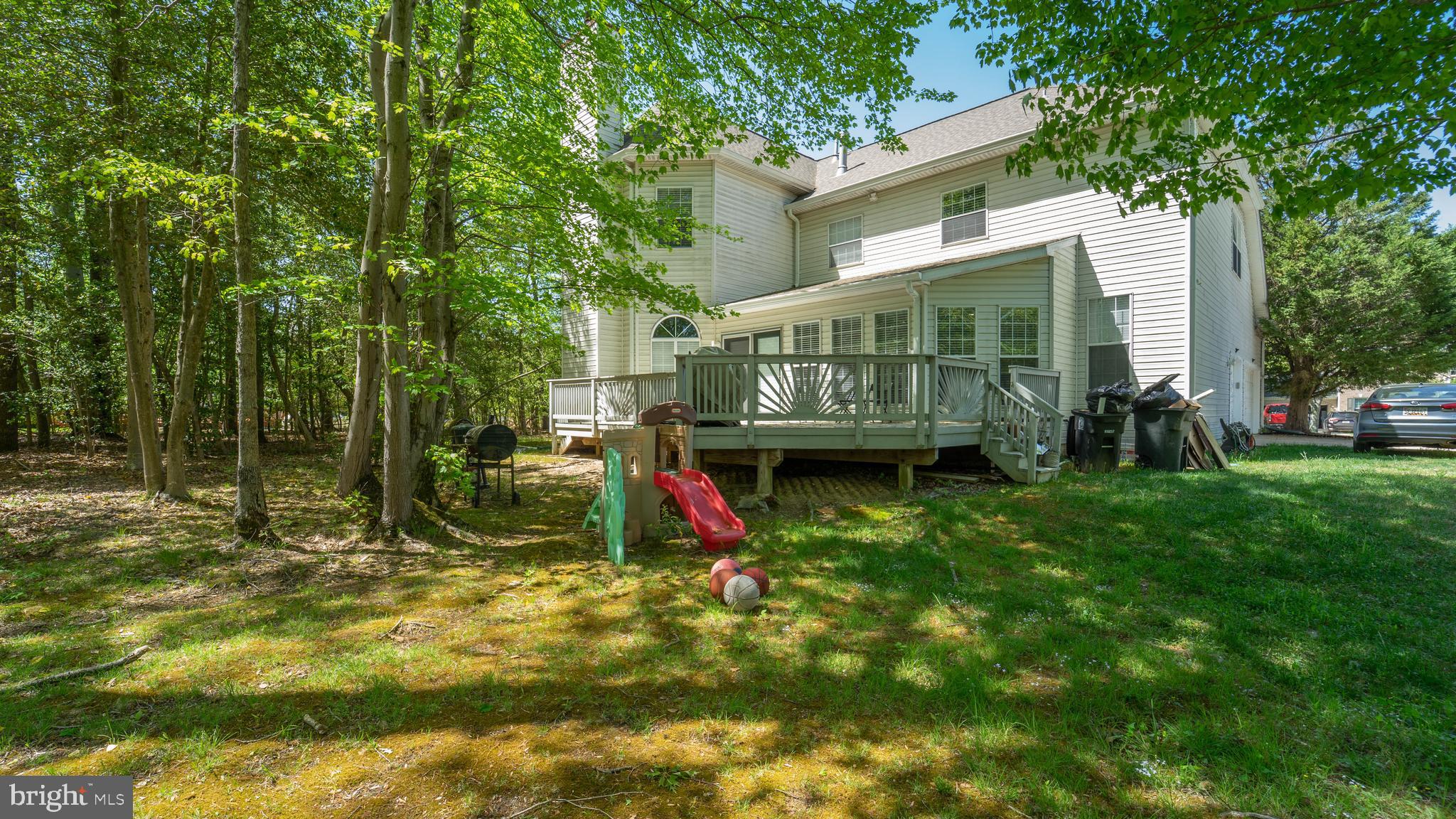 FARMINGTON WOODS - Residential