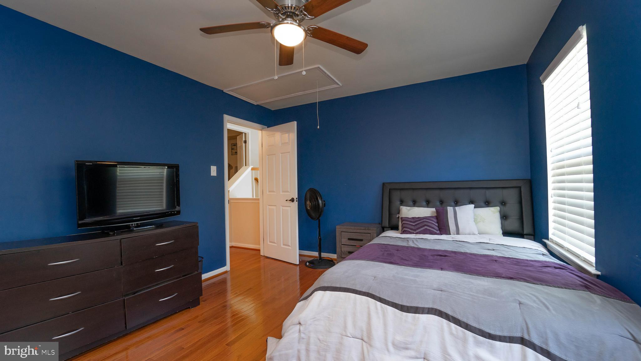 FARMINGTON WOODS - Residential