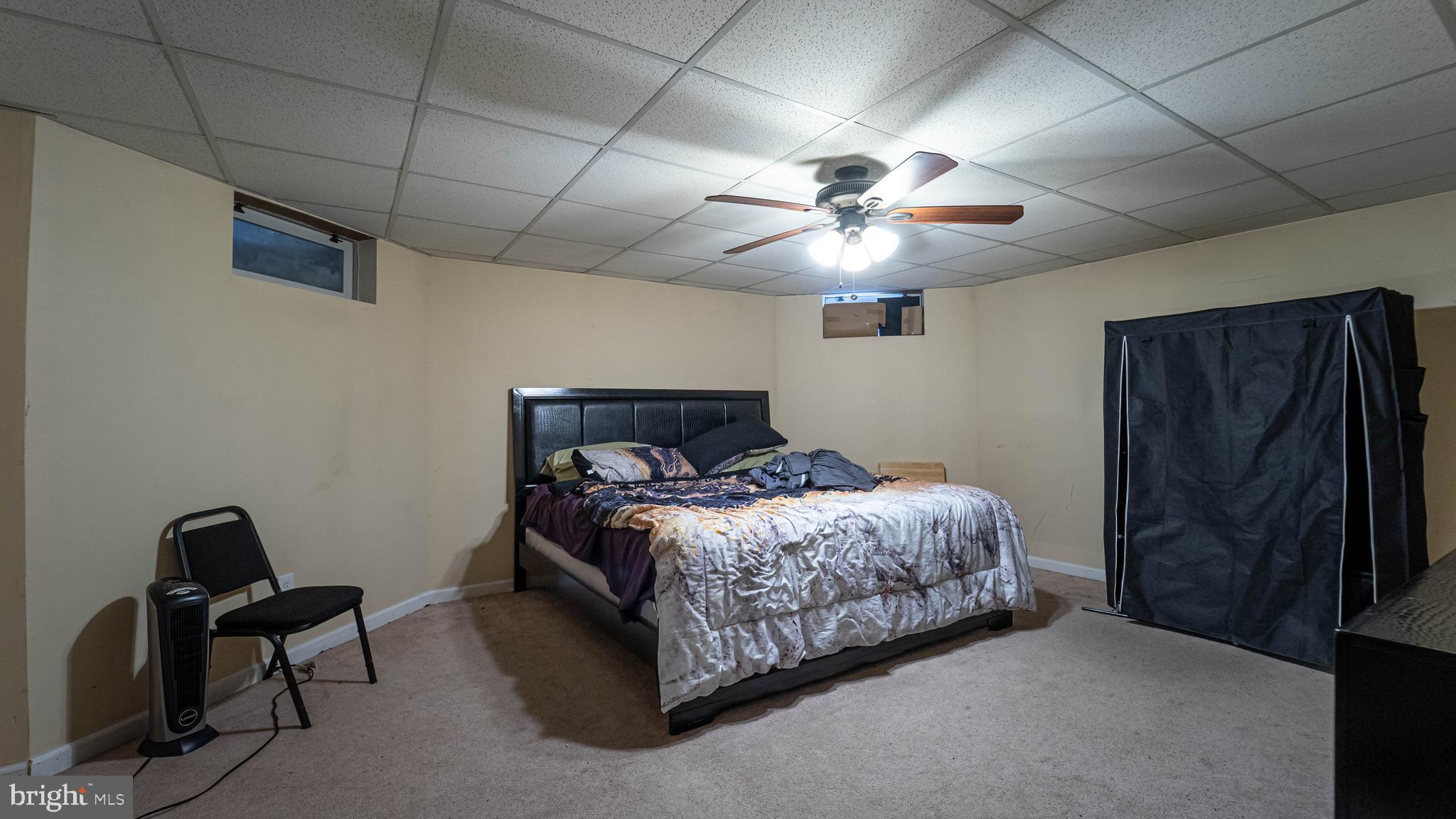 FARMINGTON WOODS - Residential