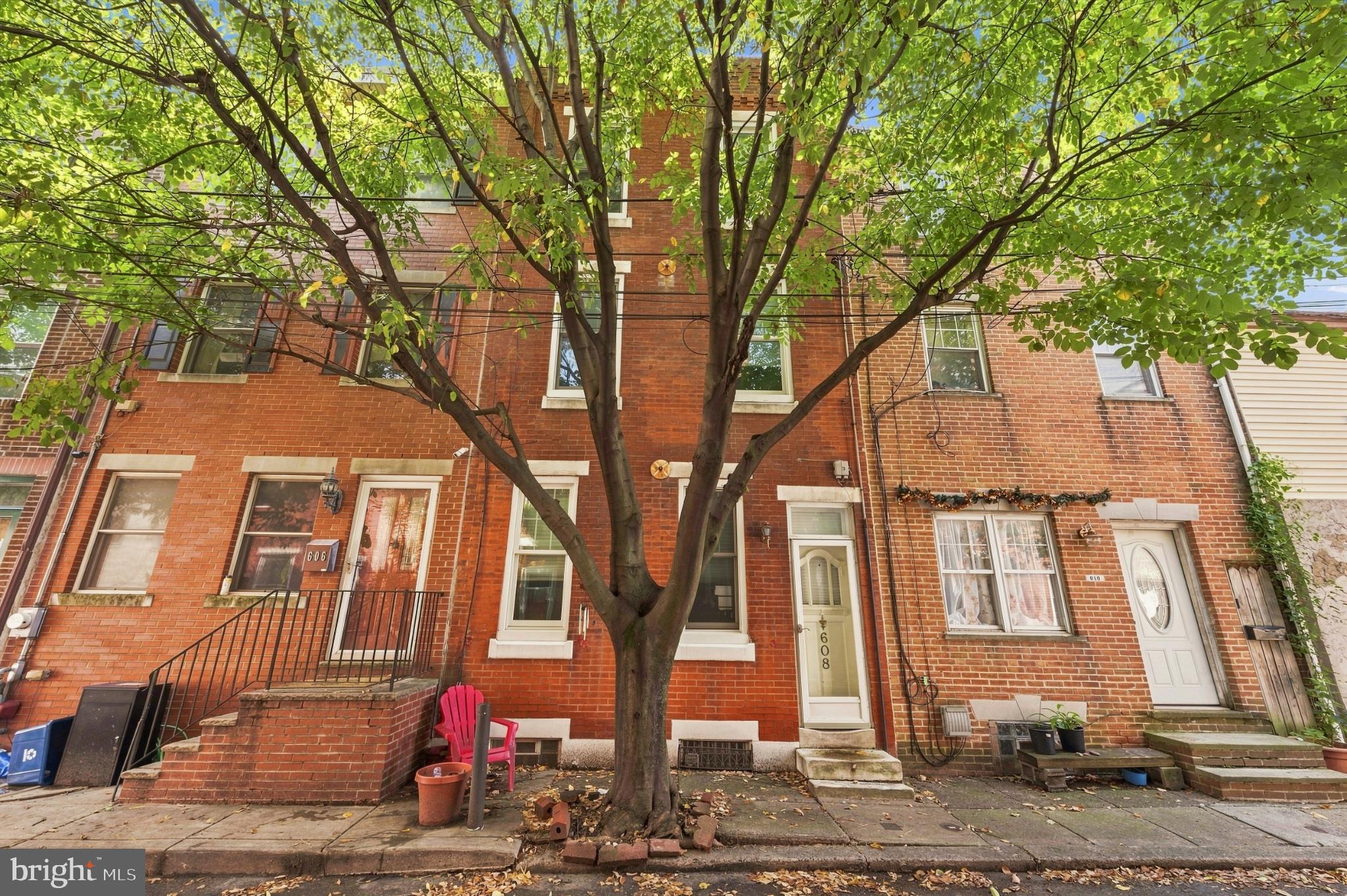 608 LEAGUE STREET