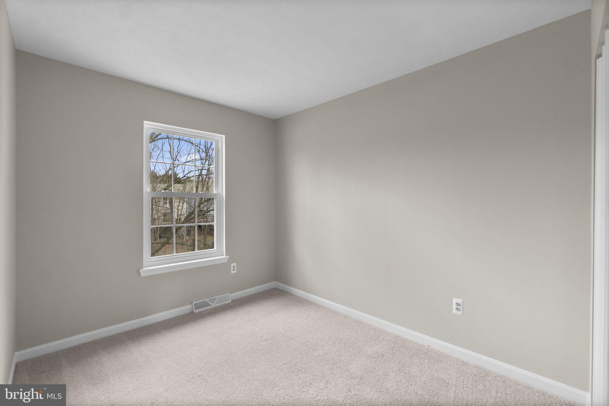 FURNACE HILLS - Residential