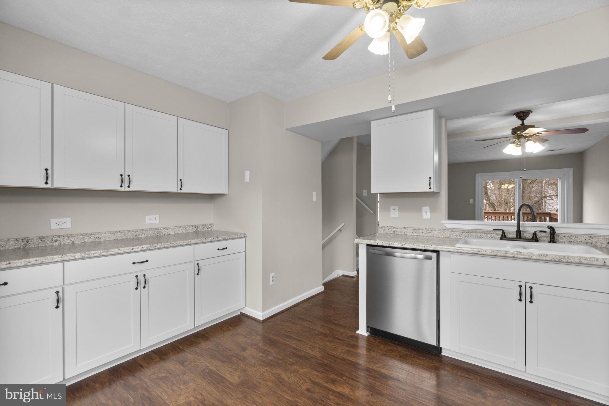 FURNACE HILLS - Residential