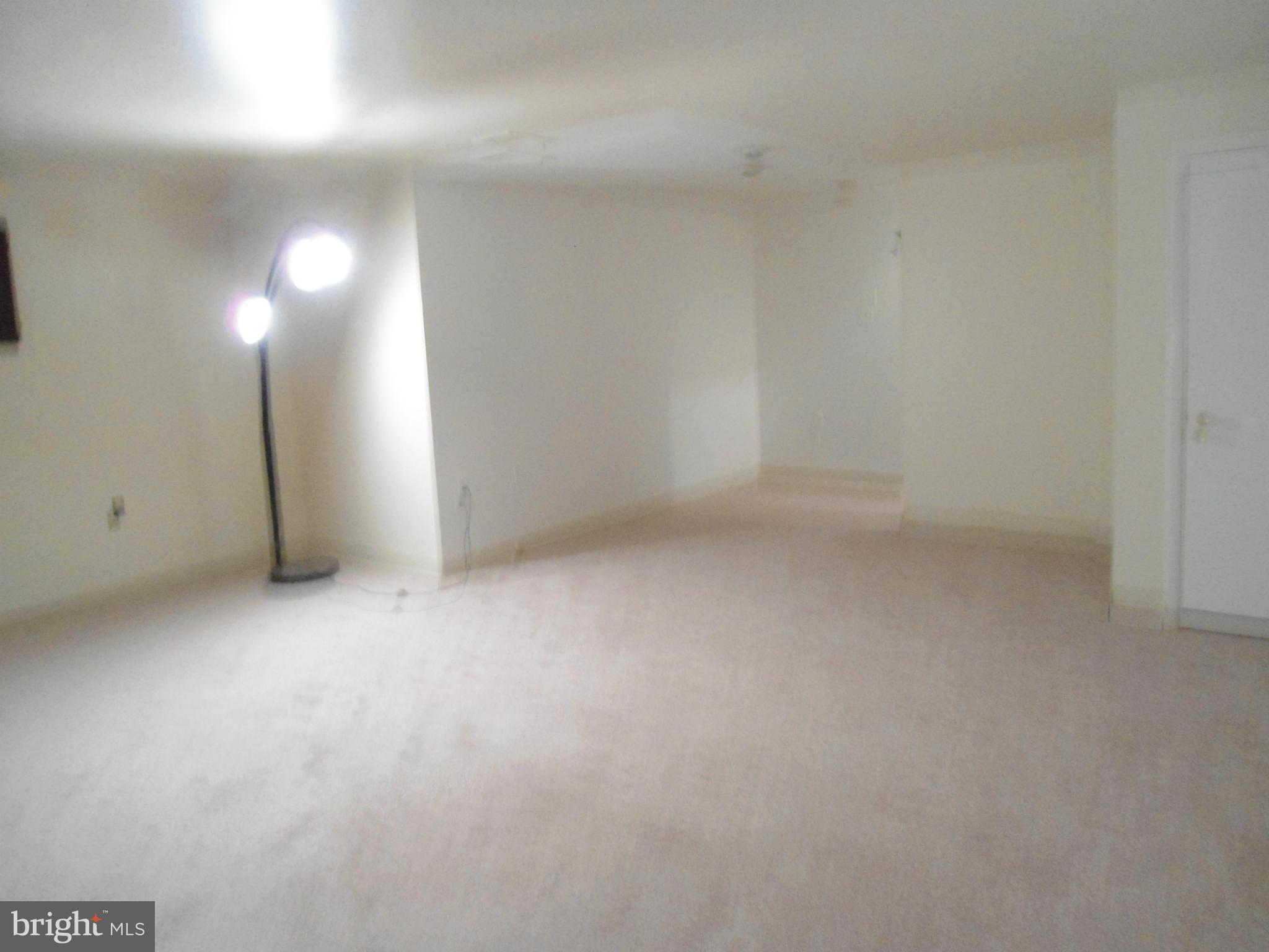 BURNT MILLS TOWNHOUSES - Residential Lease