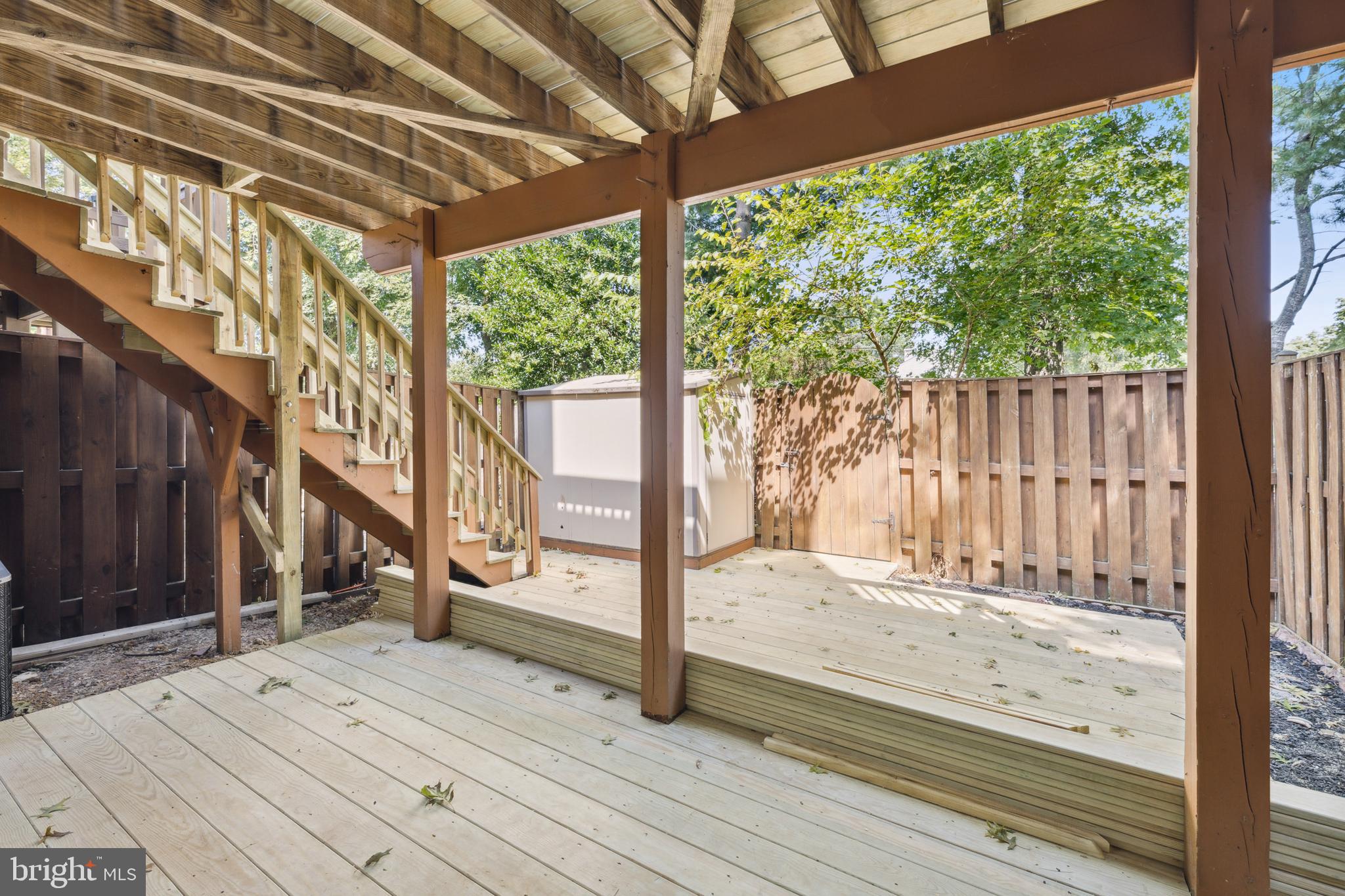 LANDSDOWNE - Residential Lease