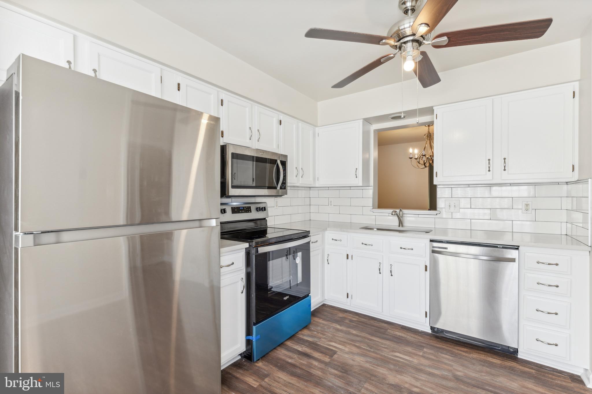 LANDSDOWNE - Residential Lease