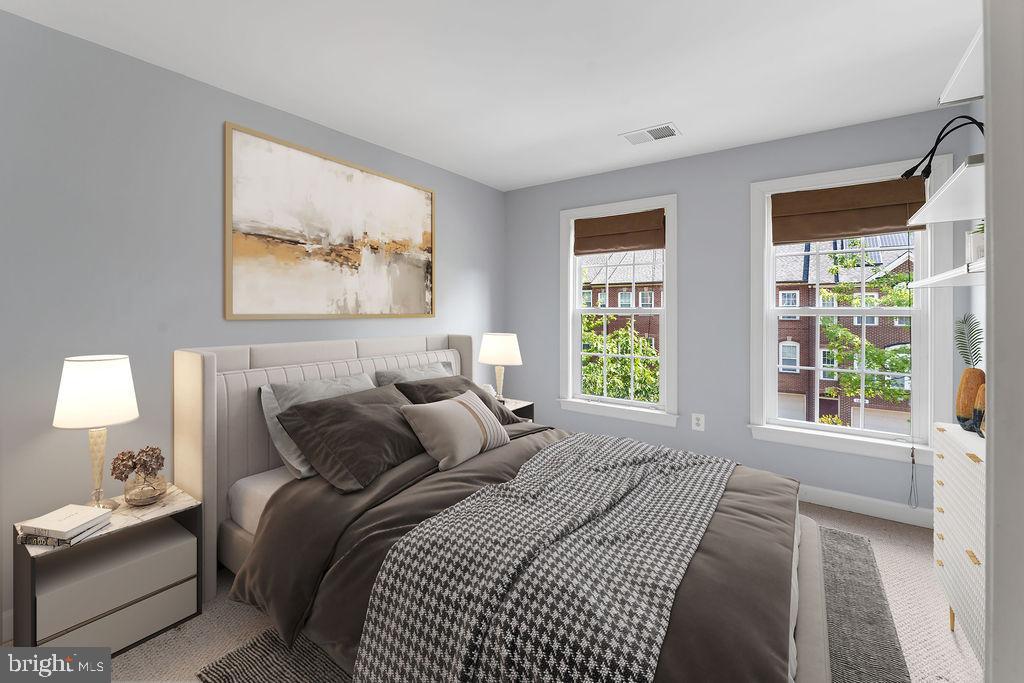 MONTGOMERY WHITE OAK - Residential