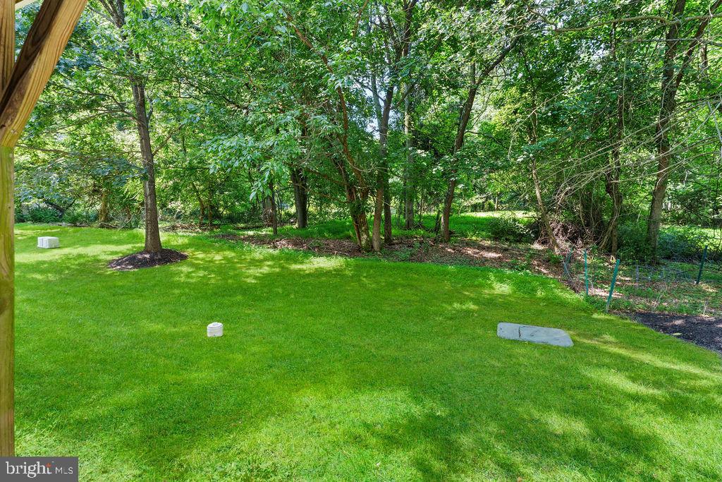MONTGOMERY WHITE OAK - Residential