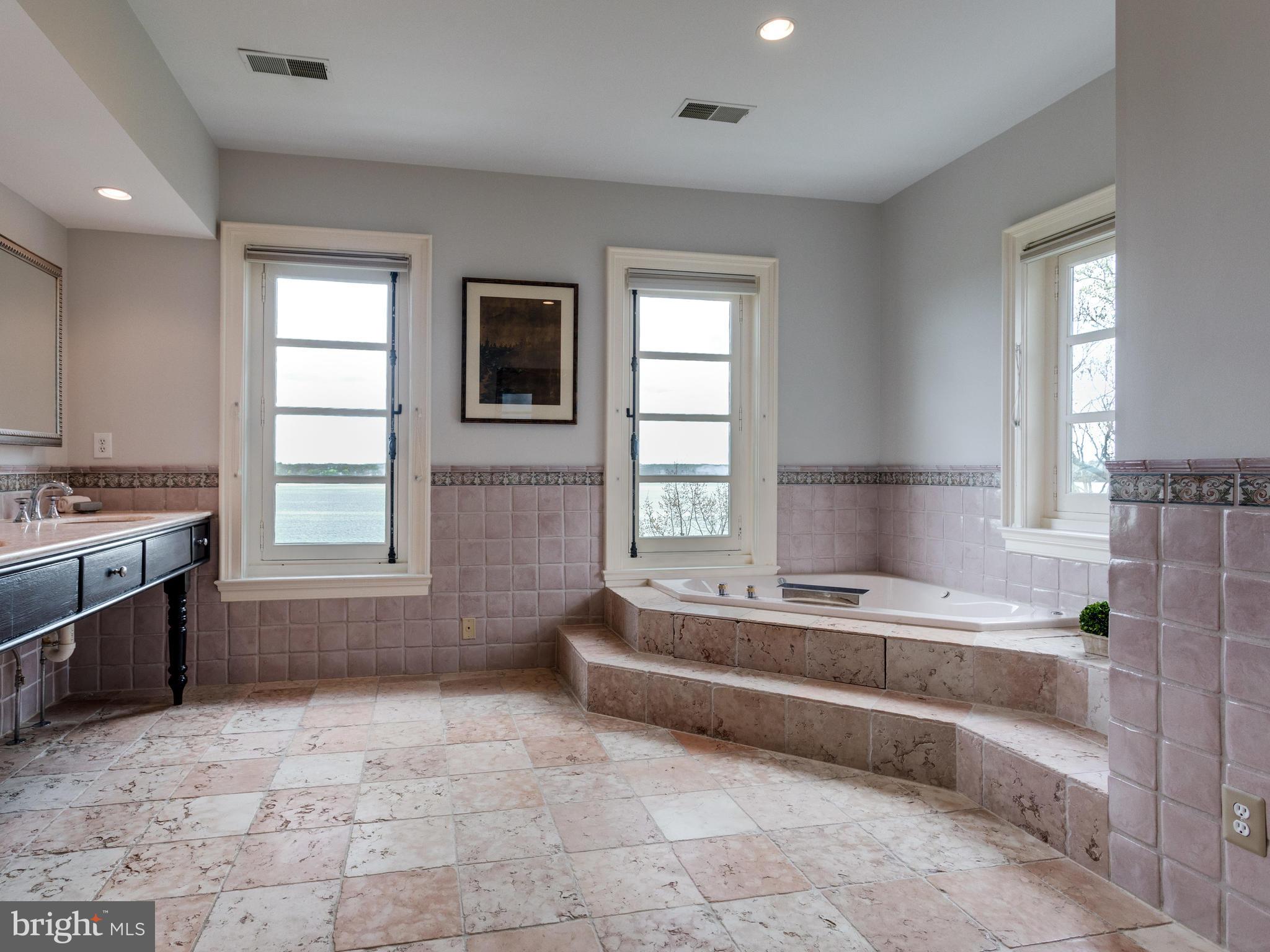 WELLINGTON - Residential