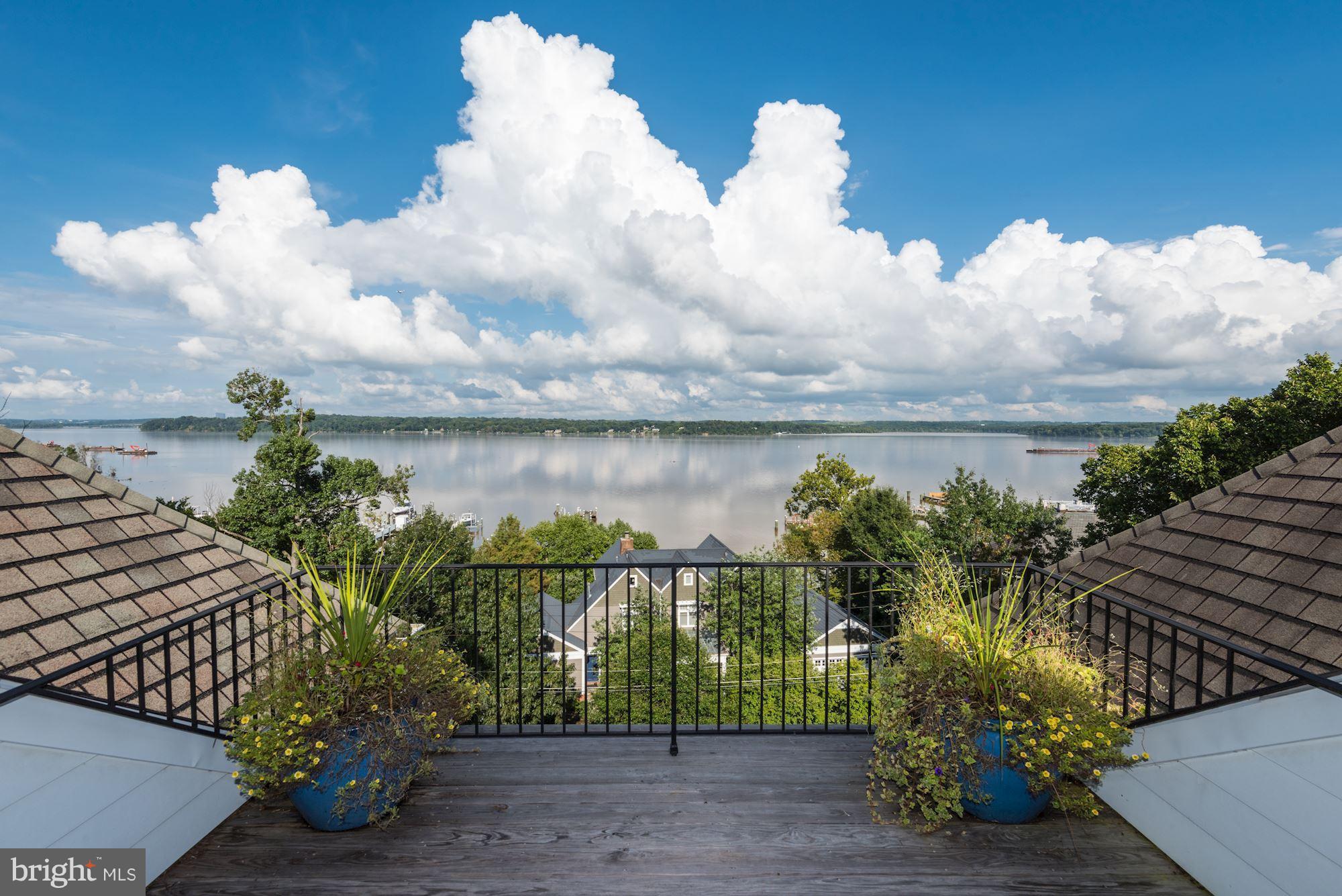 WELLINGTON - Residential