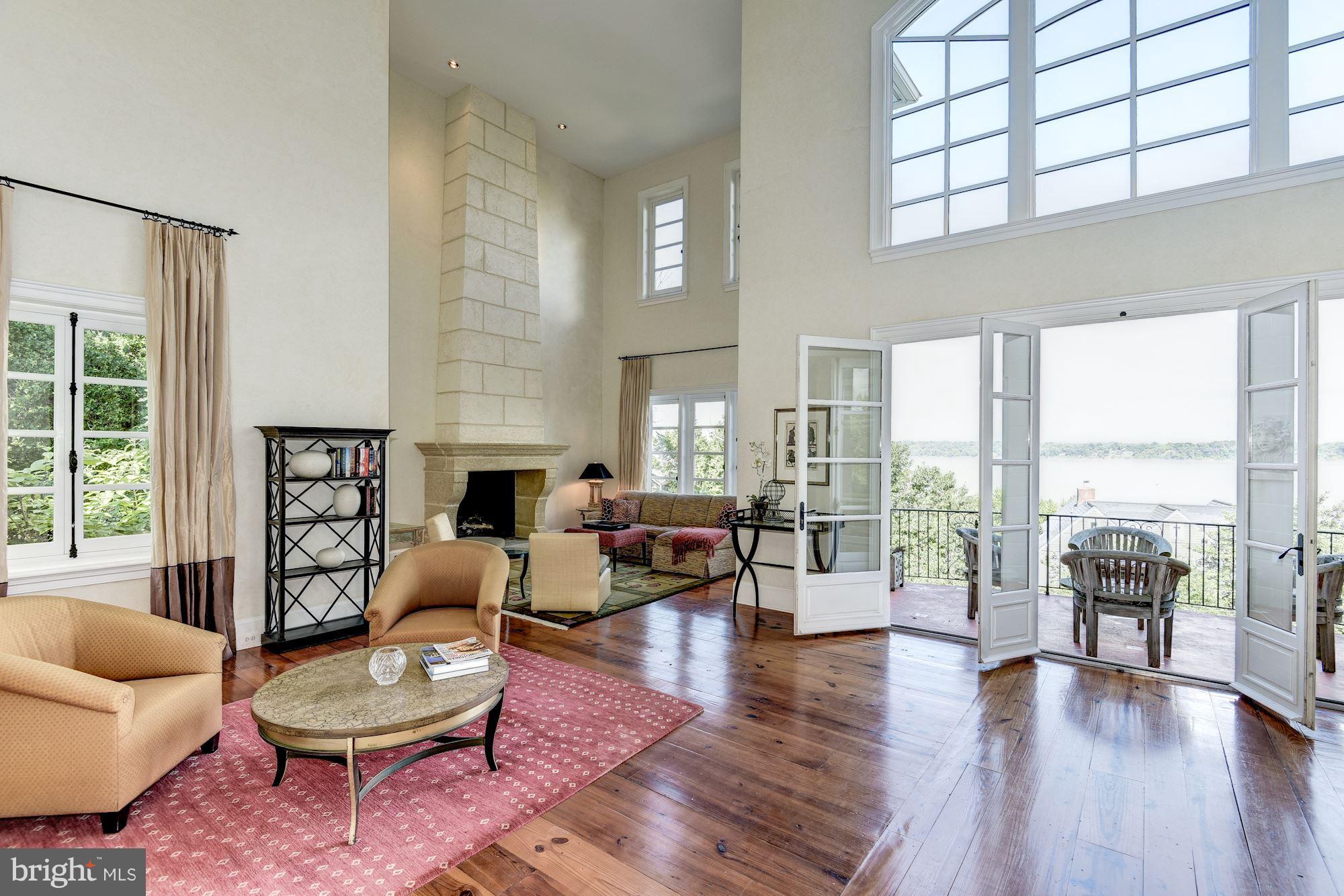 WELLINGTON - Residential