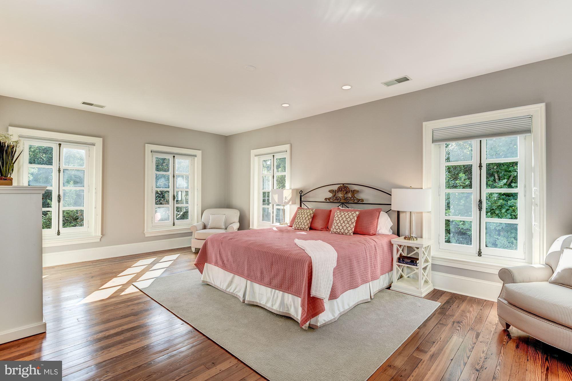 WELLINGTON - Residential