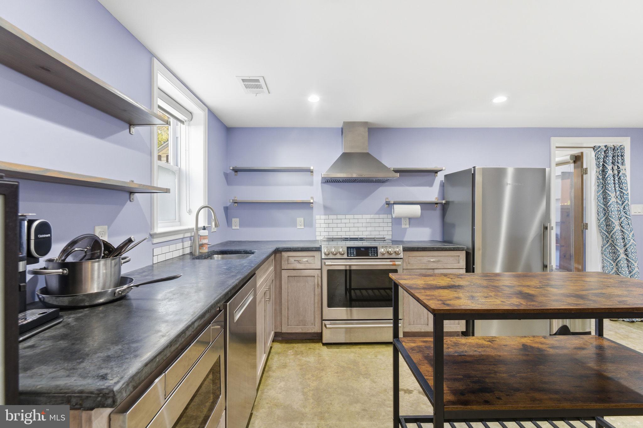 TAKOMA PARK - Residential