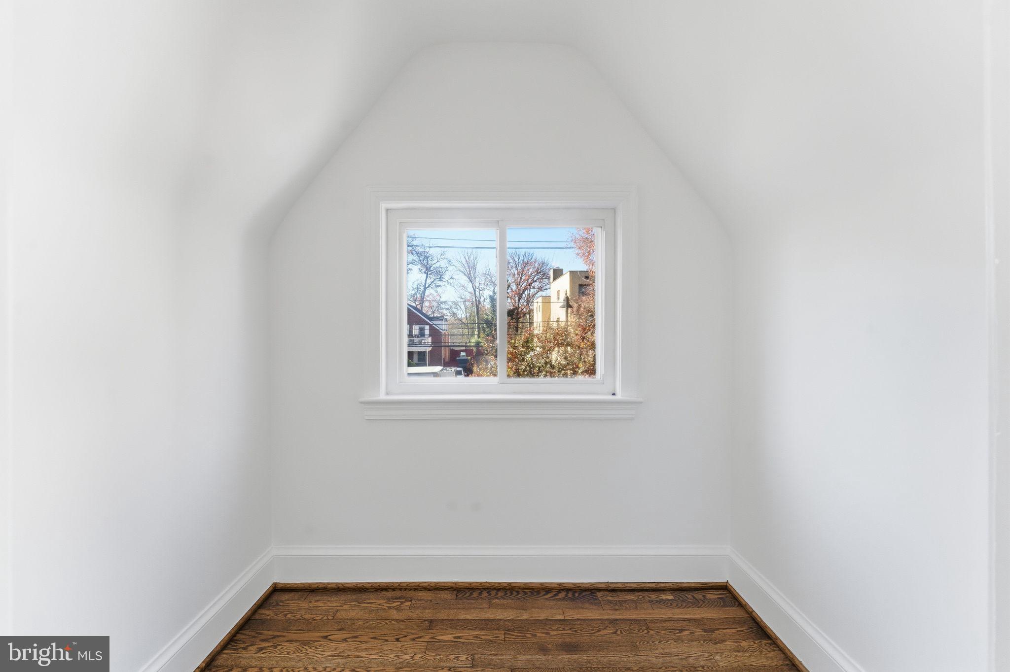 TAKOMA PARK - Residential