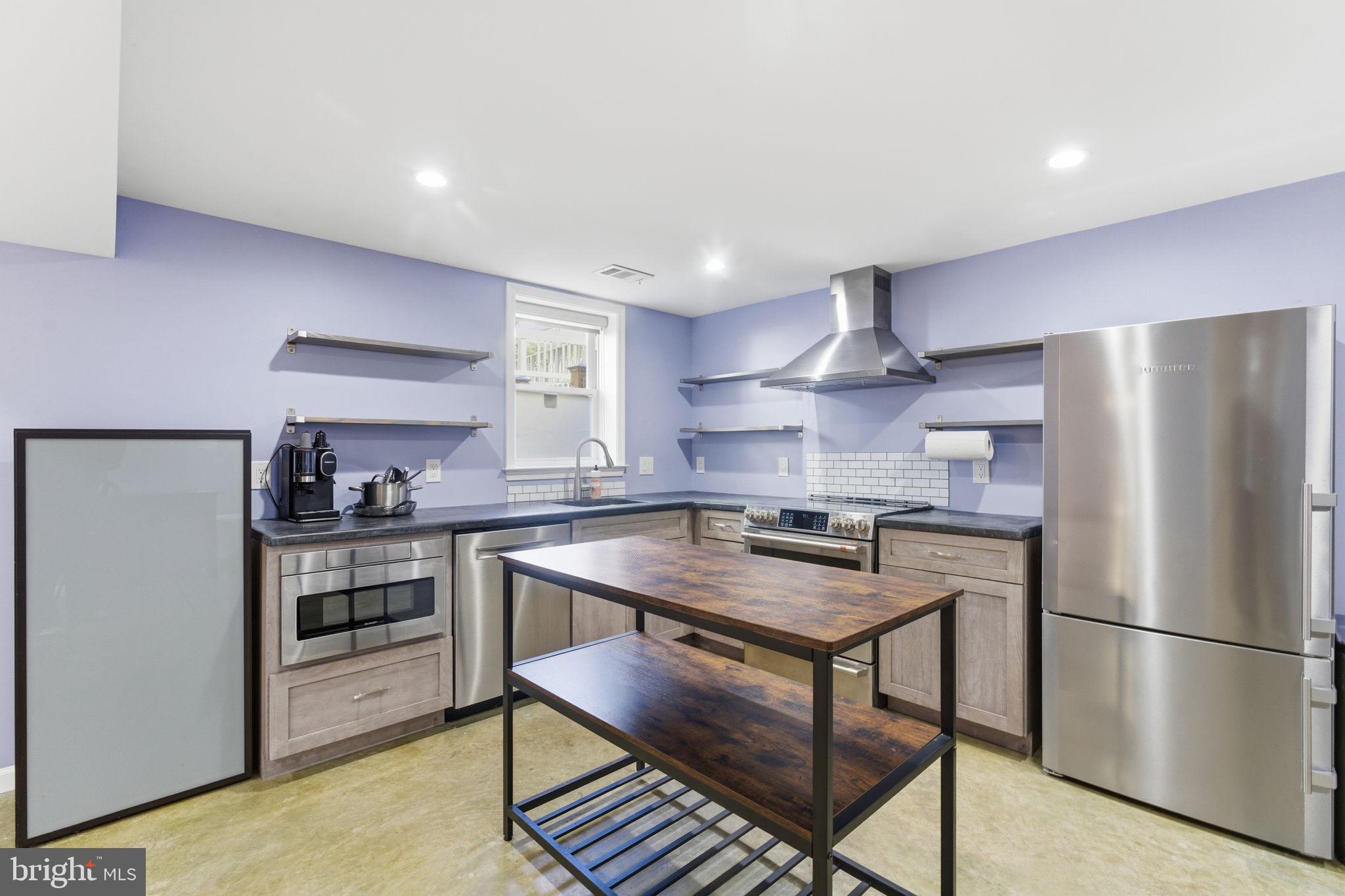 TAKOMA PARK - Residential