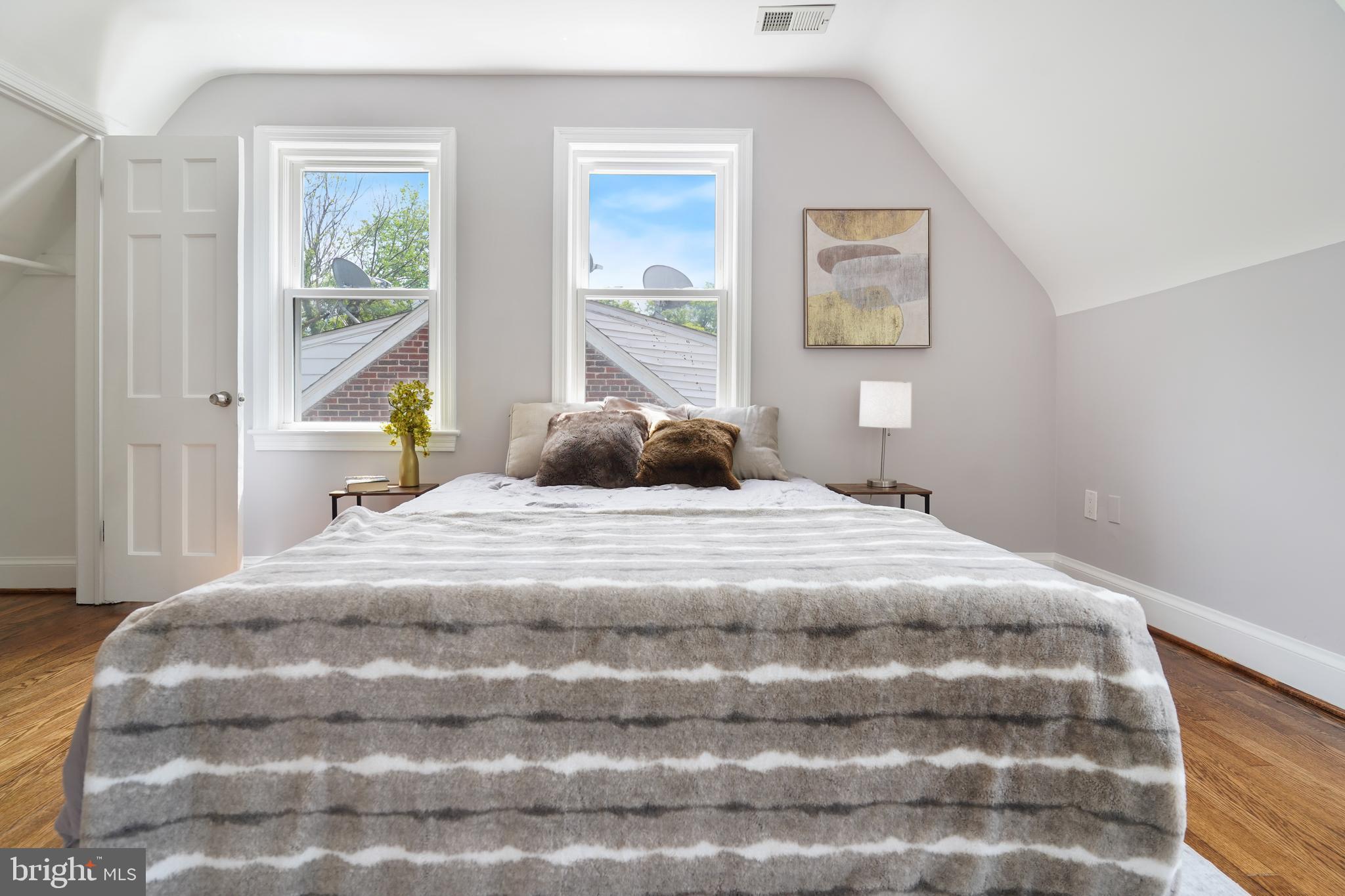 TAKOMA PARK - Residential