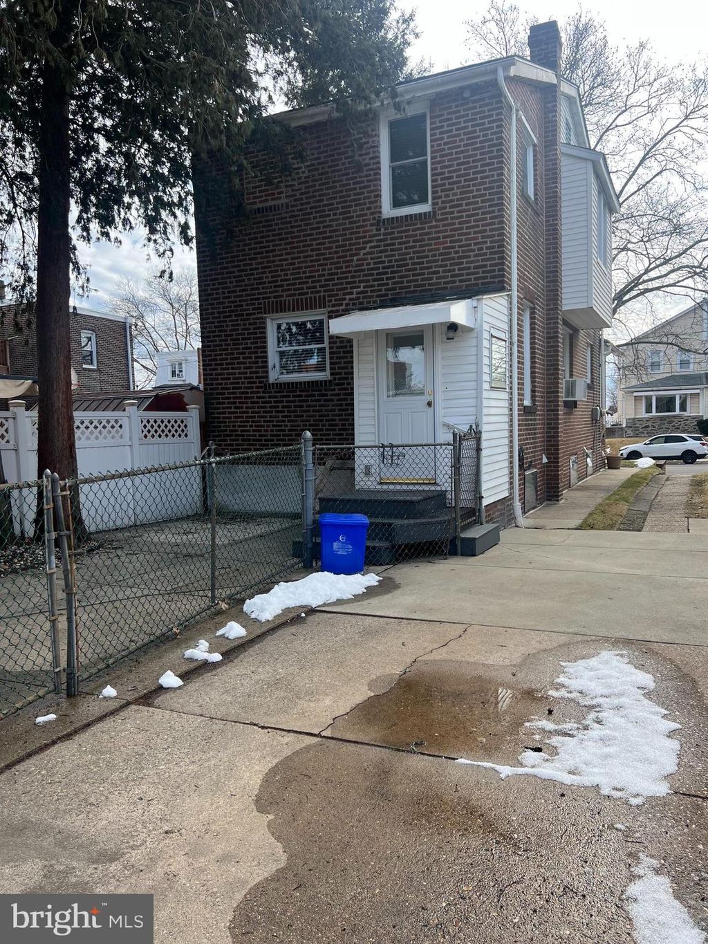 Photo of 1337 Bleigh Avenue, PHILADELPHIA, PA 19111 (MLS # PAPH2588172)