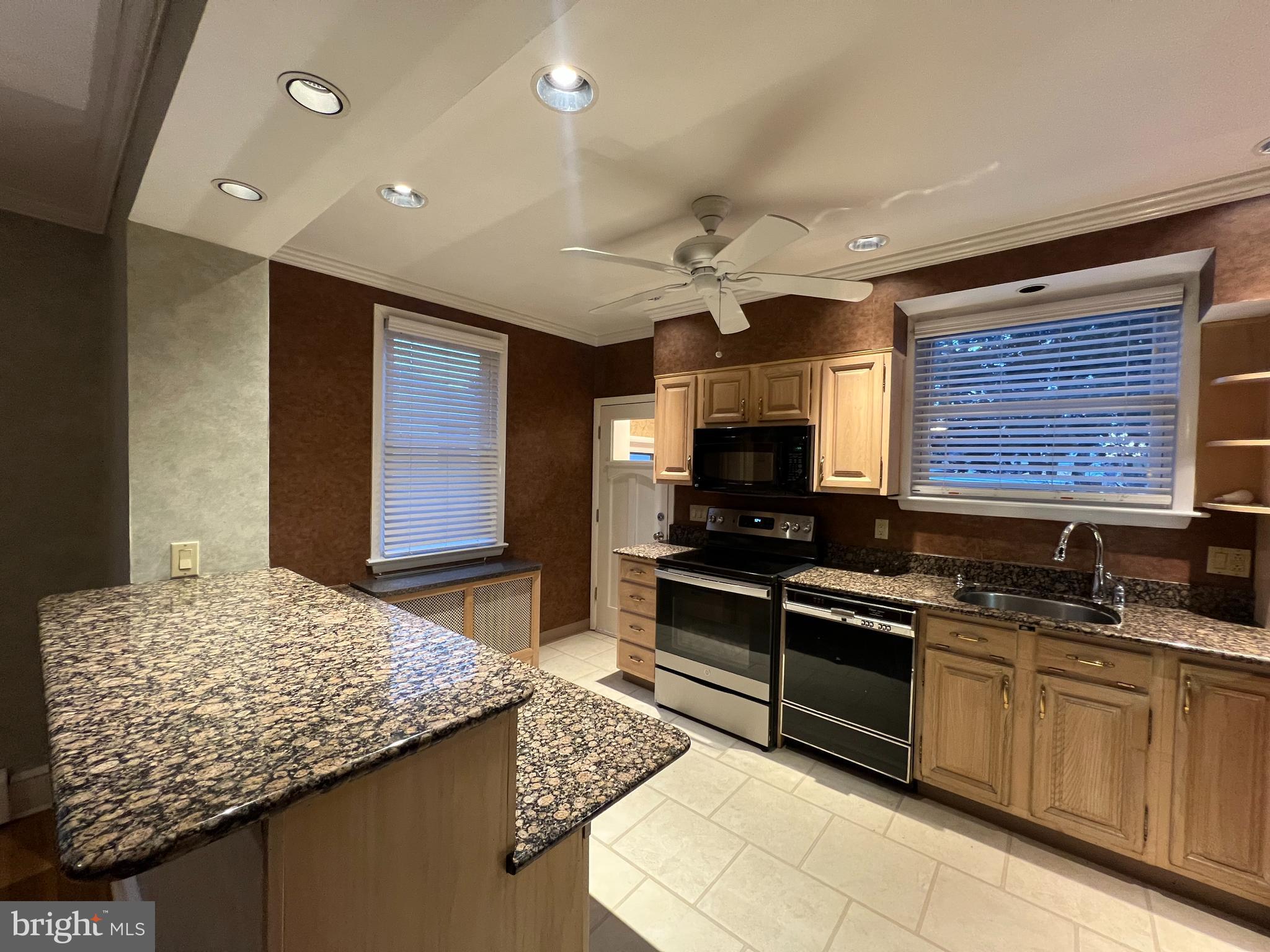 BURHOLME - Residential