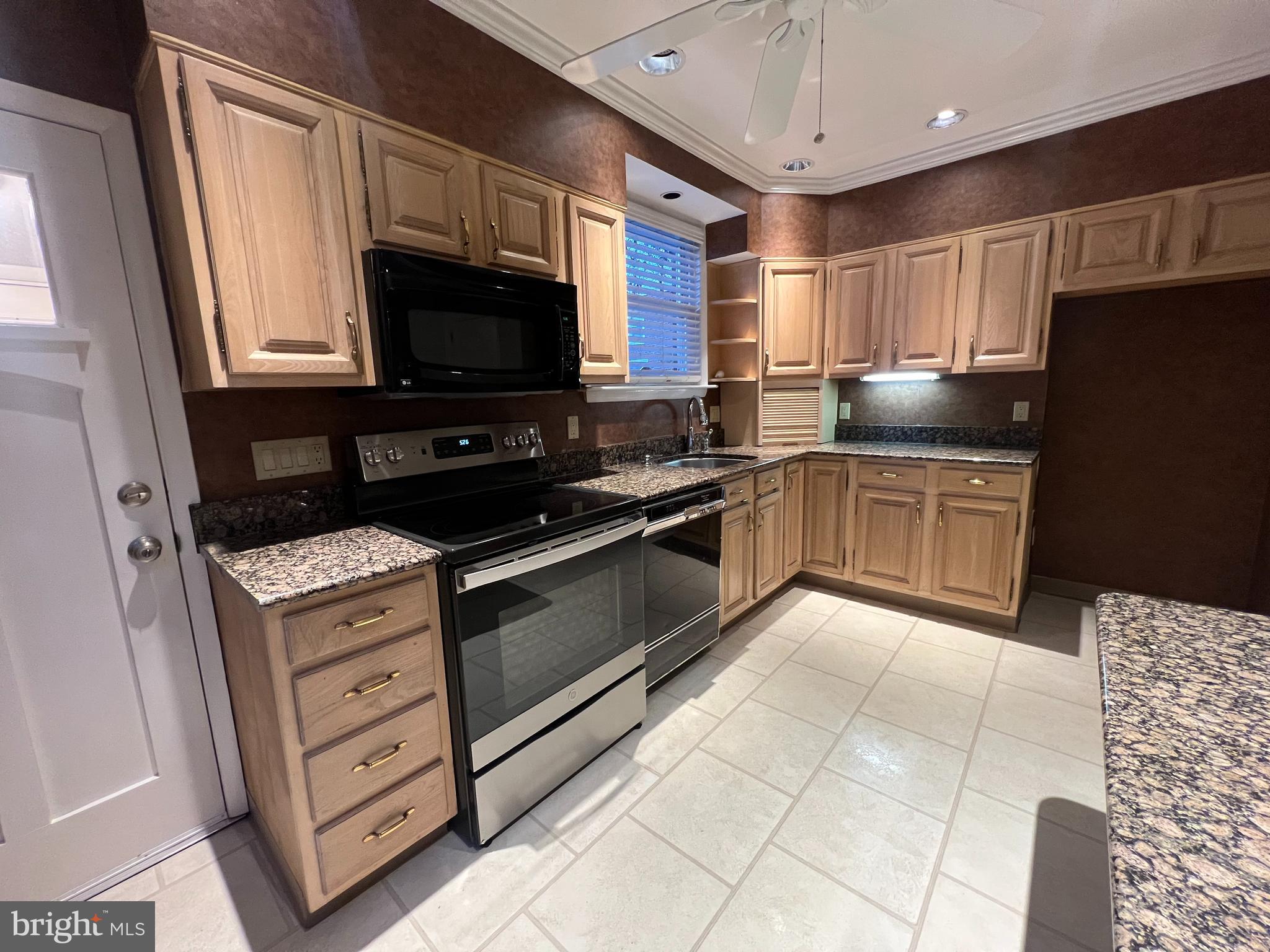 BURHOLME - Residential