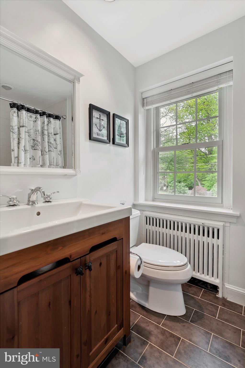 BRYN MAWR - Residential