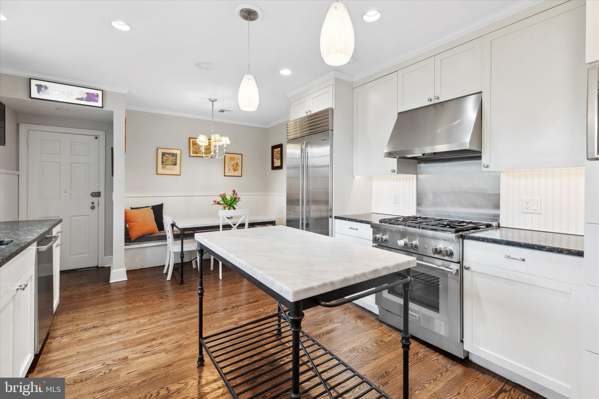 BRYN MAWR - Residential