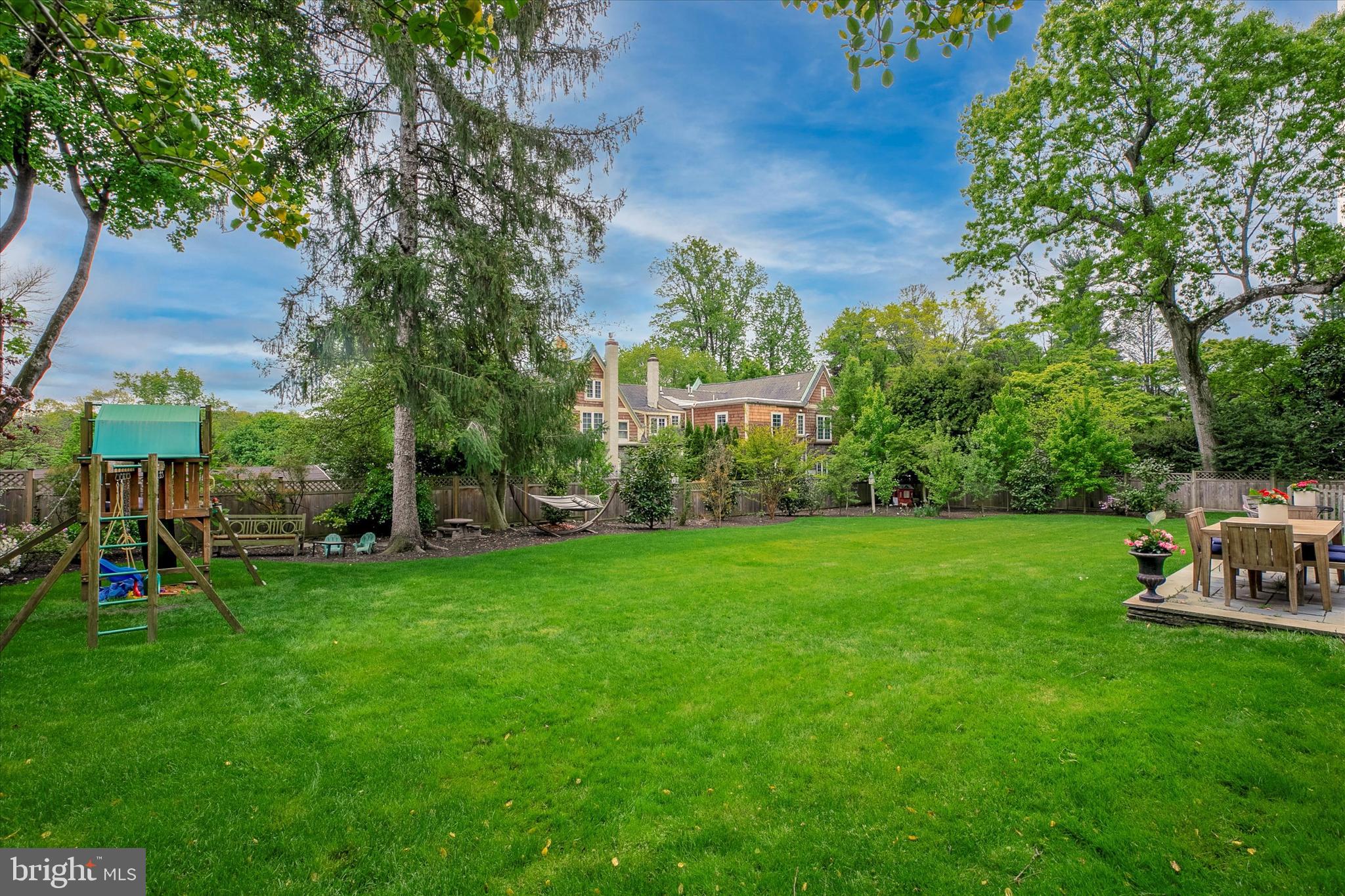 BRYN MAWR - Residential