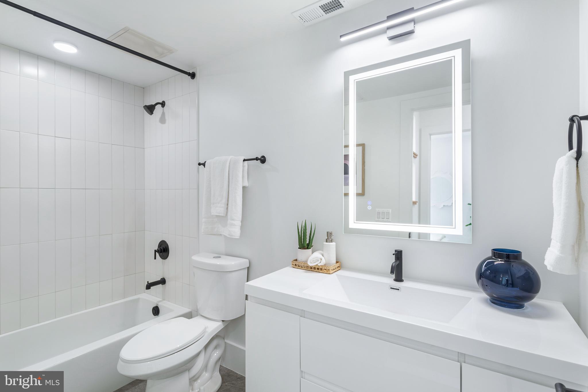 WOODRIDGE - Residential Lease