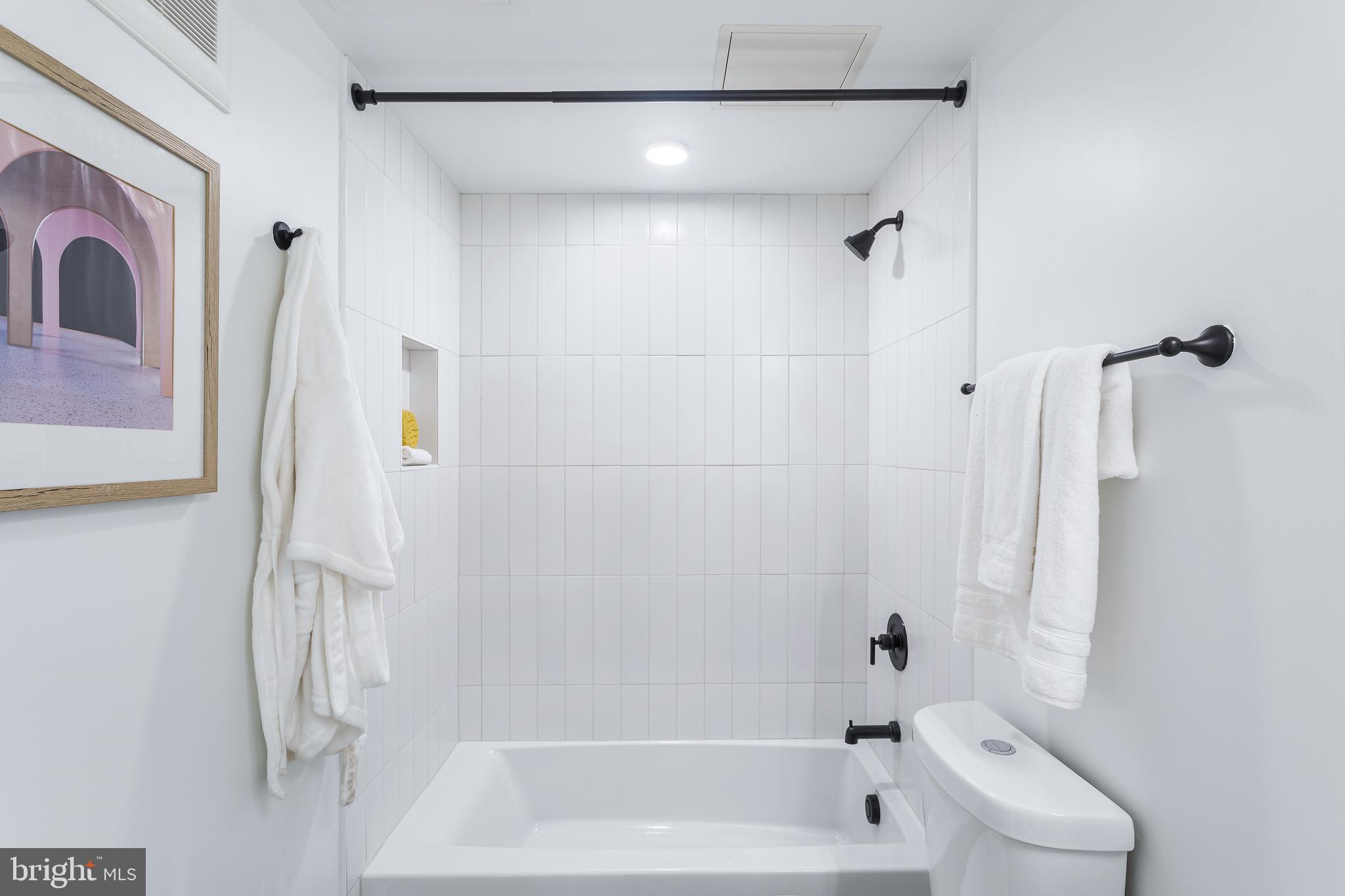 WOODRIDGE - Residential Lease