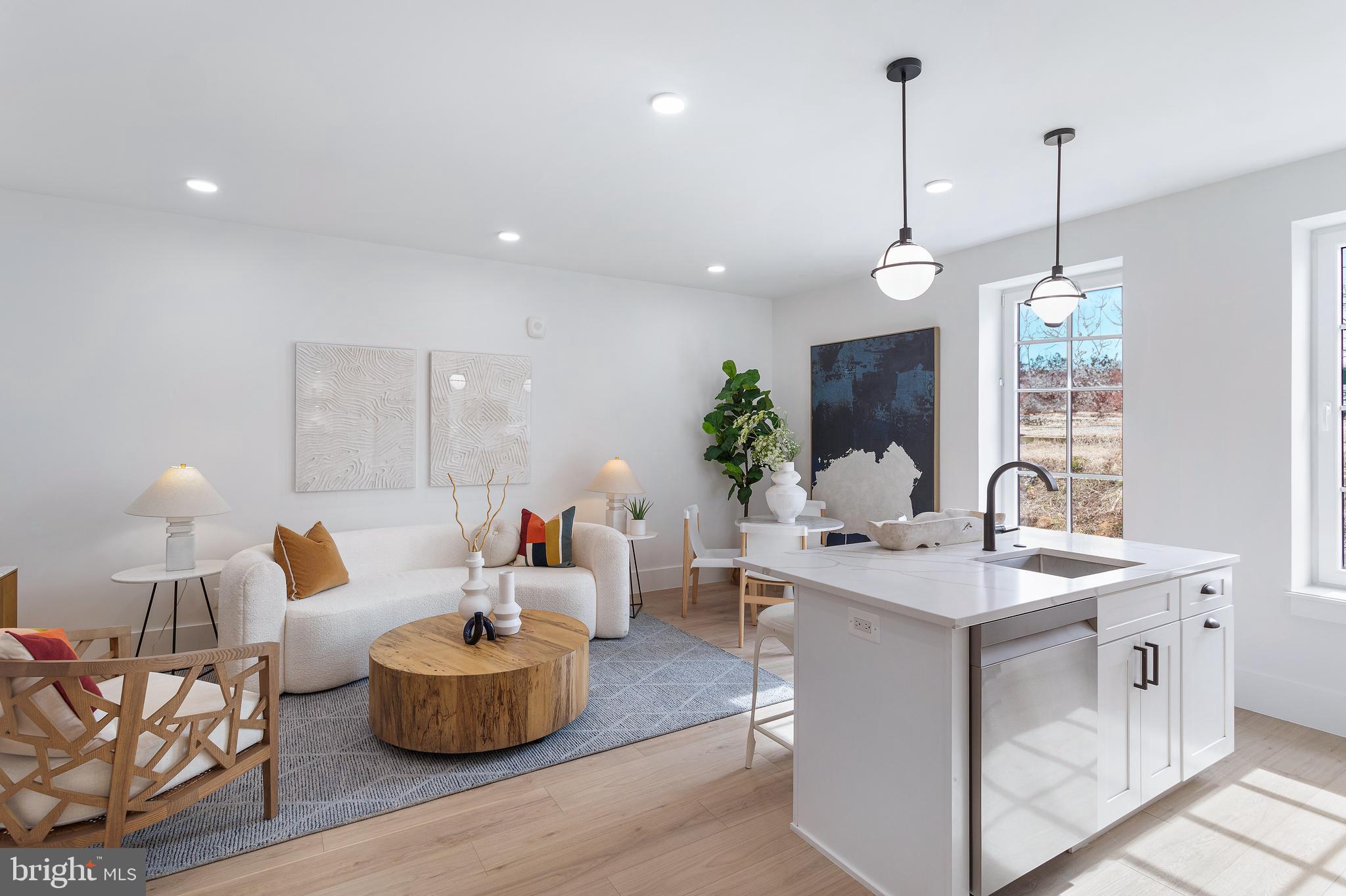 WOODRIDGE - Residential Lease