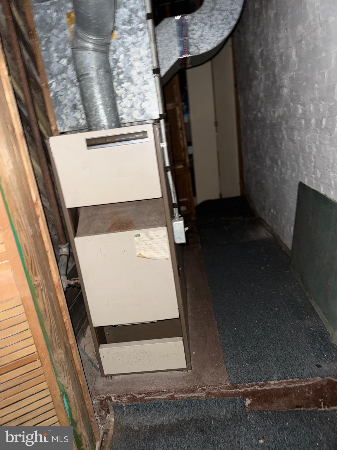 WEST FOREST PARK - Residential