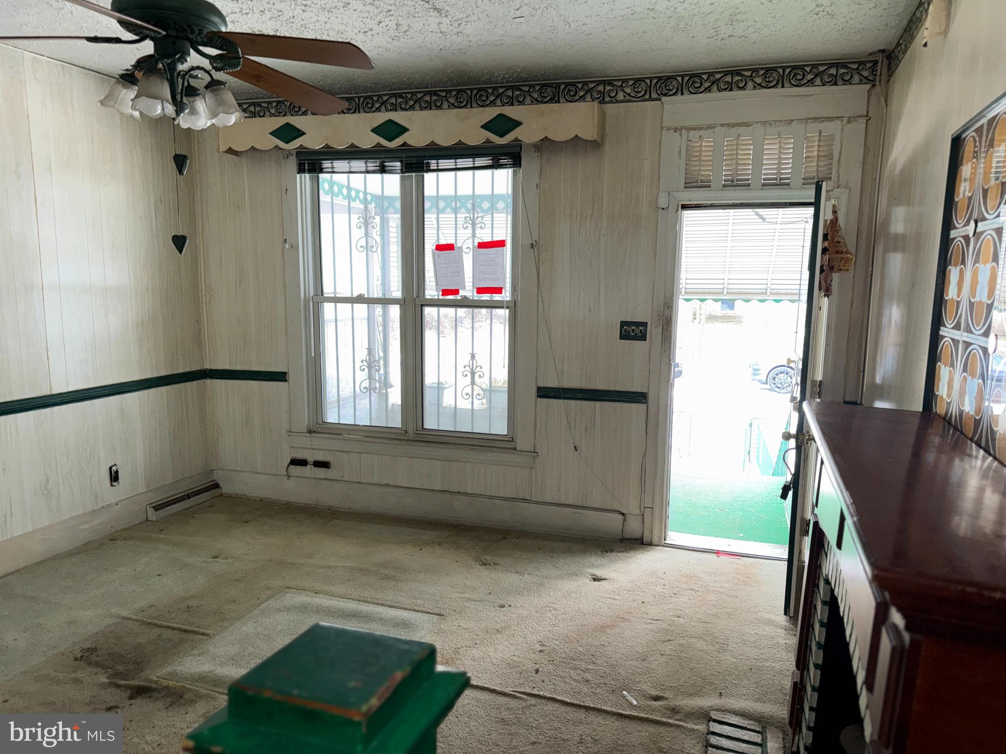 WEST FOREST PARK - Residential