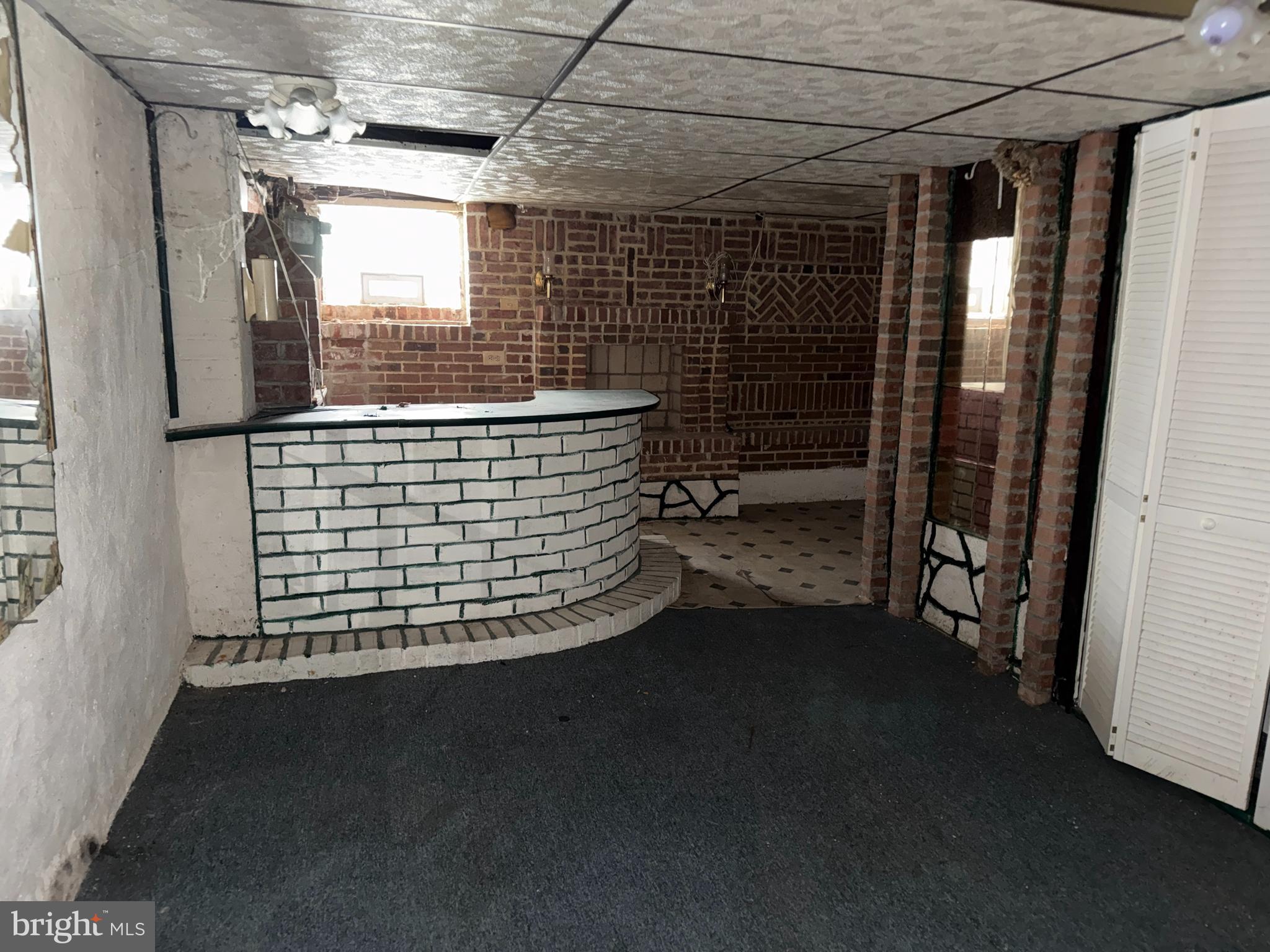 WEST FOREST PARK - Residential