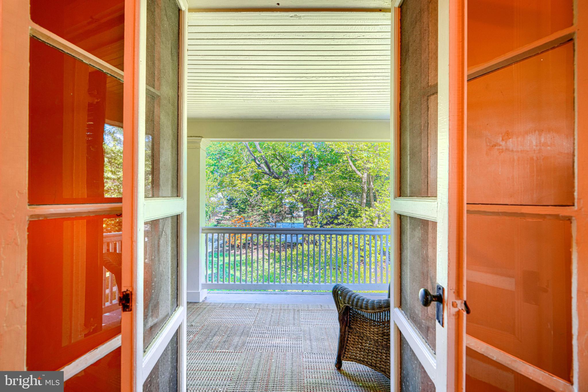 ROLAND PARK - Residential