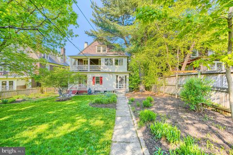 Tiny photo for 207 Hawthorne Road, BALTIMORE, MD 21210 (MLS # MDBA2211768)