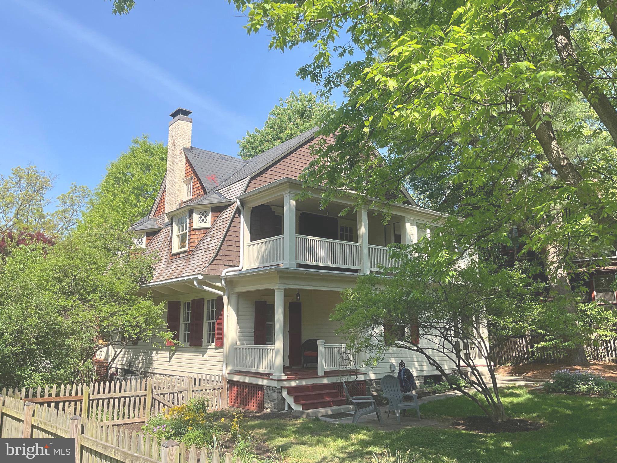 ROLAND PARK - Residential