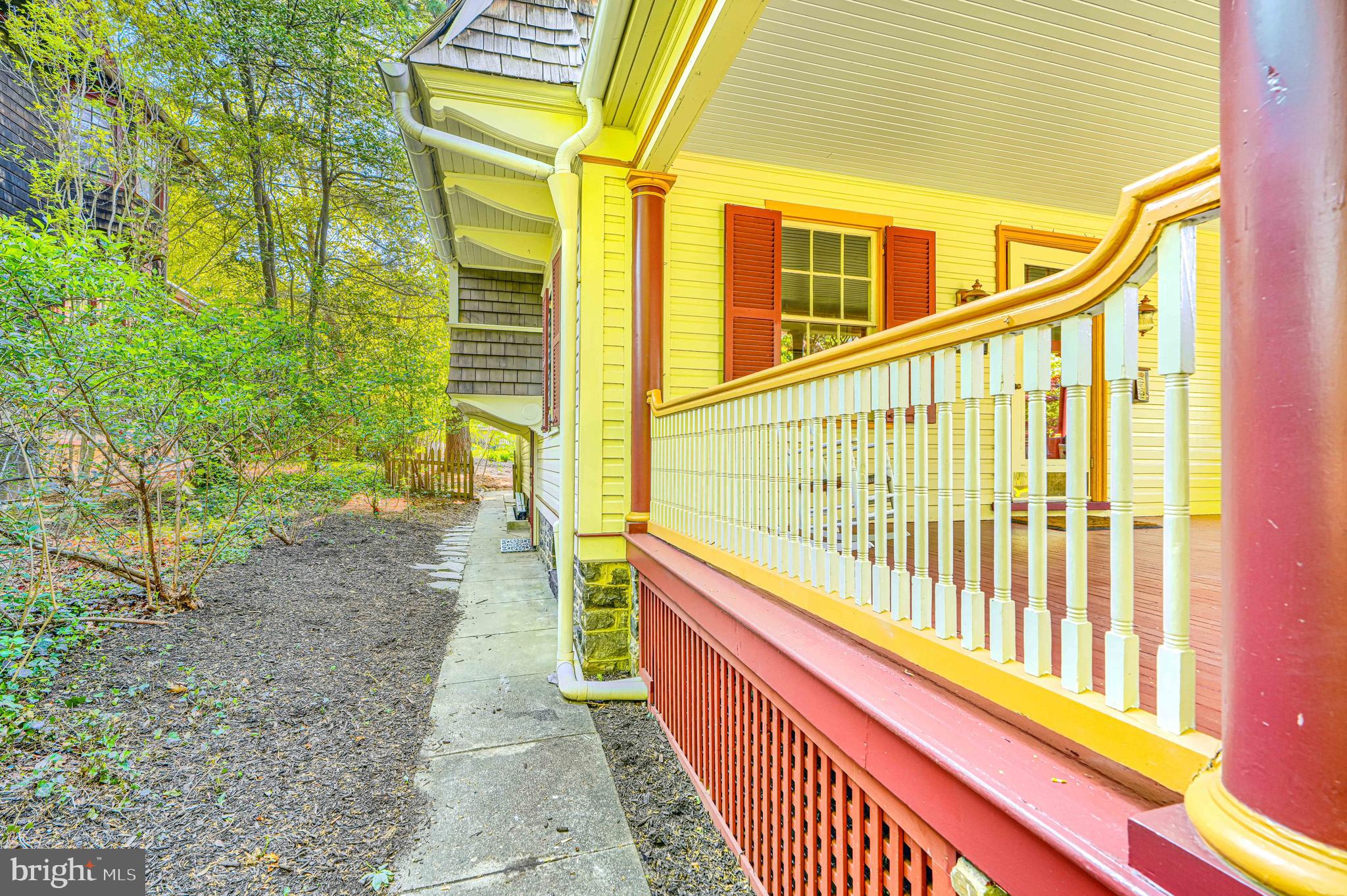 ROLAND PARK - Residential