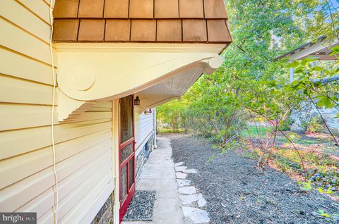 Tiny photo for 207 Hawthorne Road, BALTIMORE, MD 21210 (MLS # MDBA2211768)