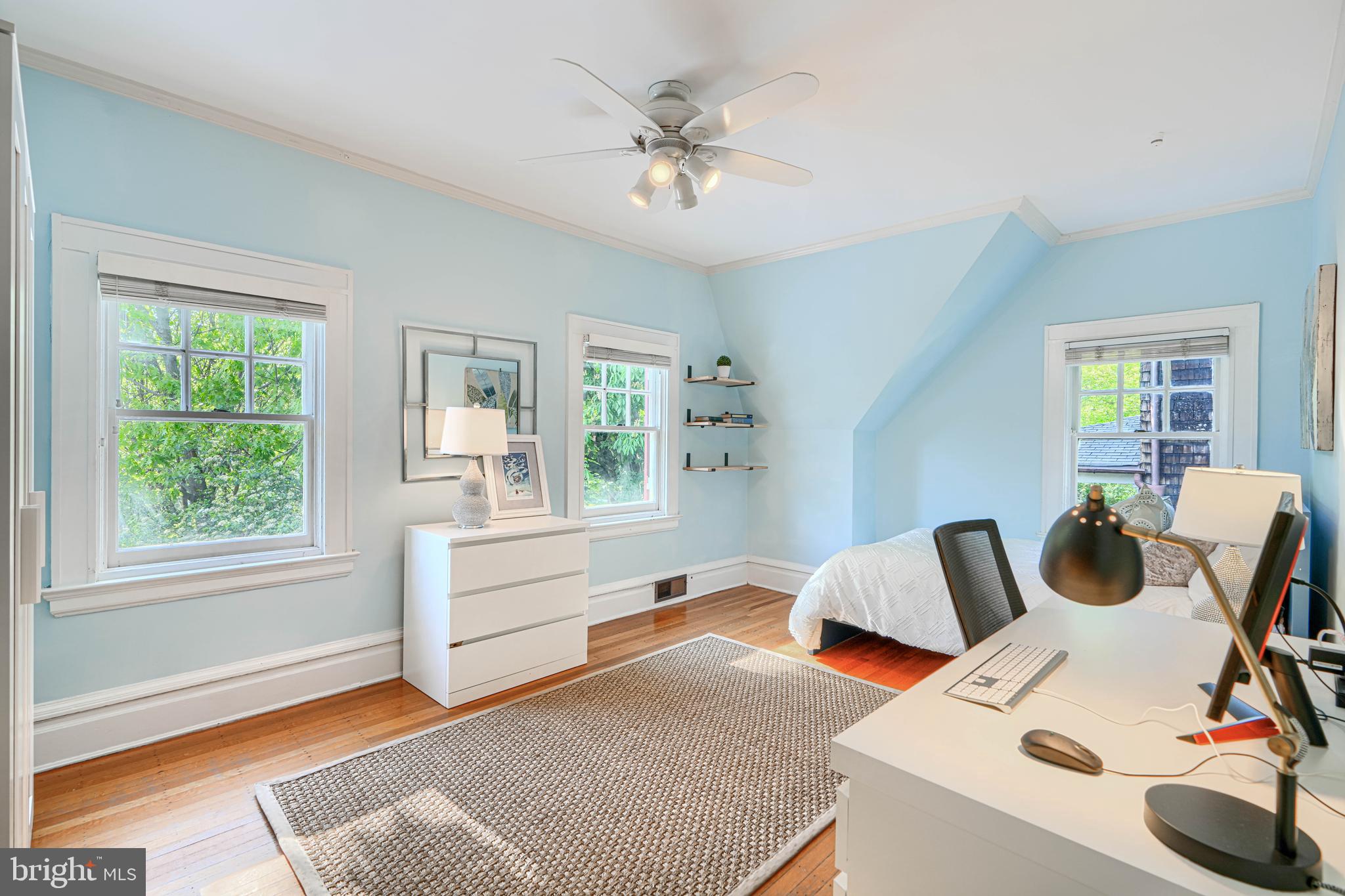 ROLAND PARK - Residential